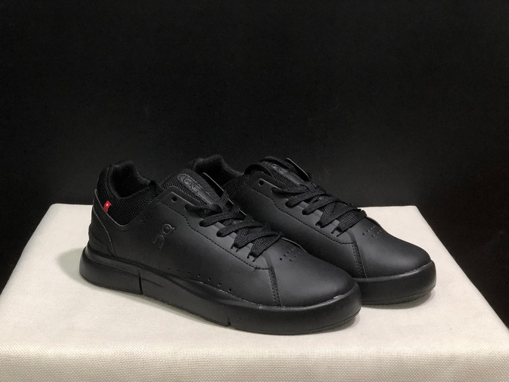 On Running The Roger Spin Board Shoes All Black