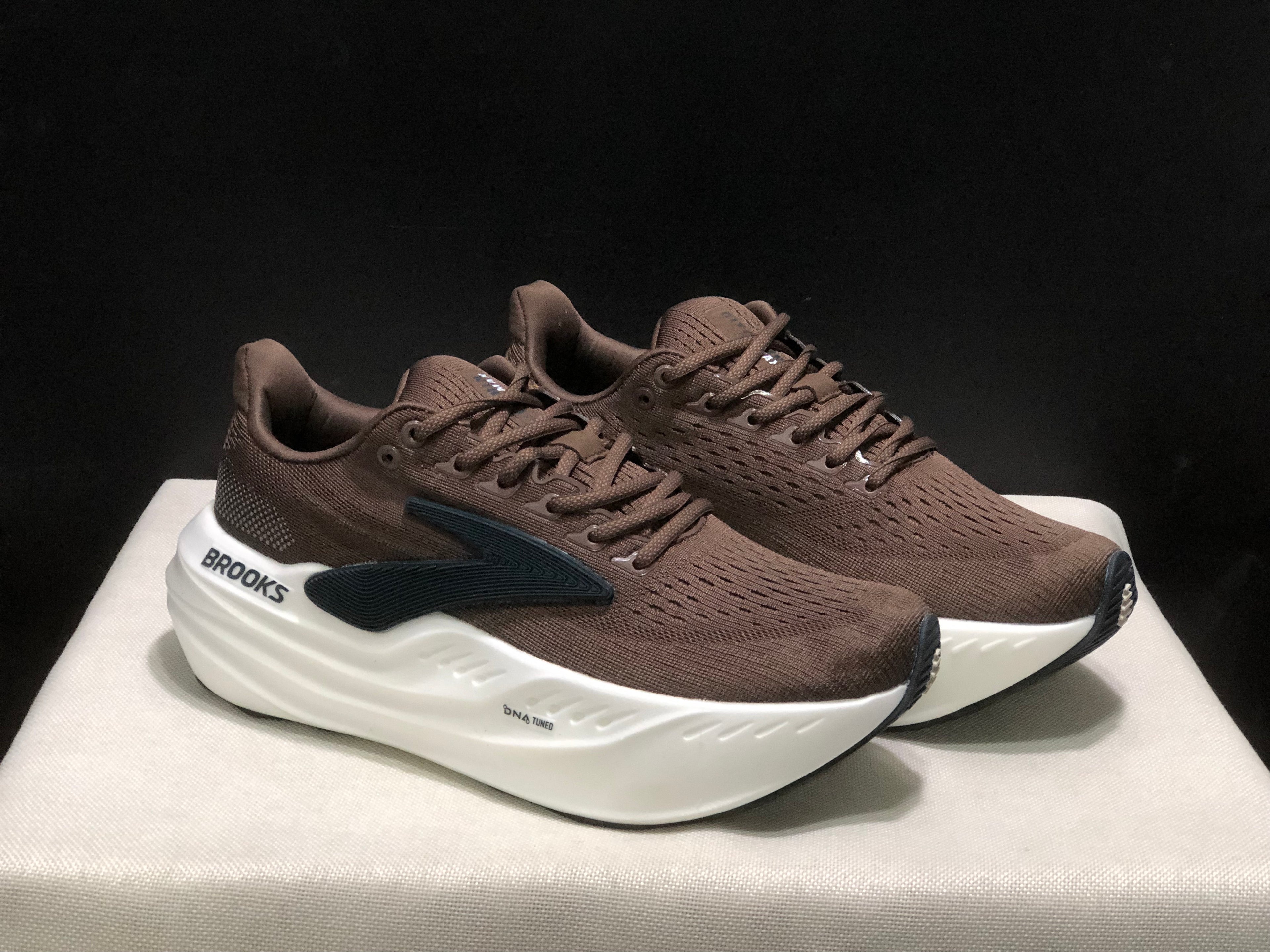 Brooks Glycerin Max Comfortable Low-top Running Shoes Brown