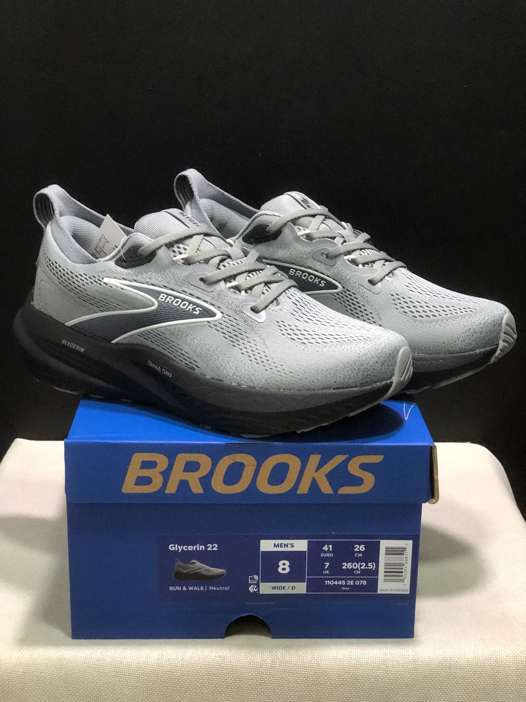 Brooks Glycerin 22 Comfortable Running Shoes Grey