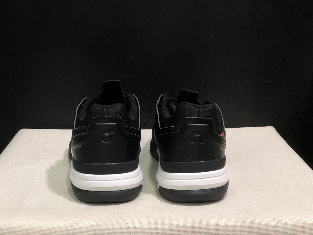 On Running The Roger Clubhouse Pro Anti-Slip Sports Shoes Black/White