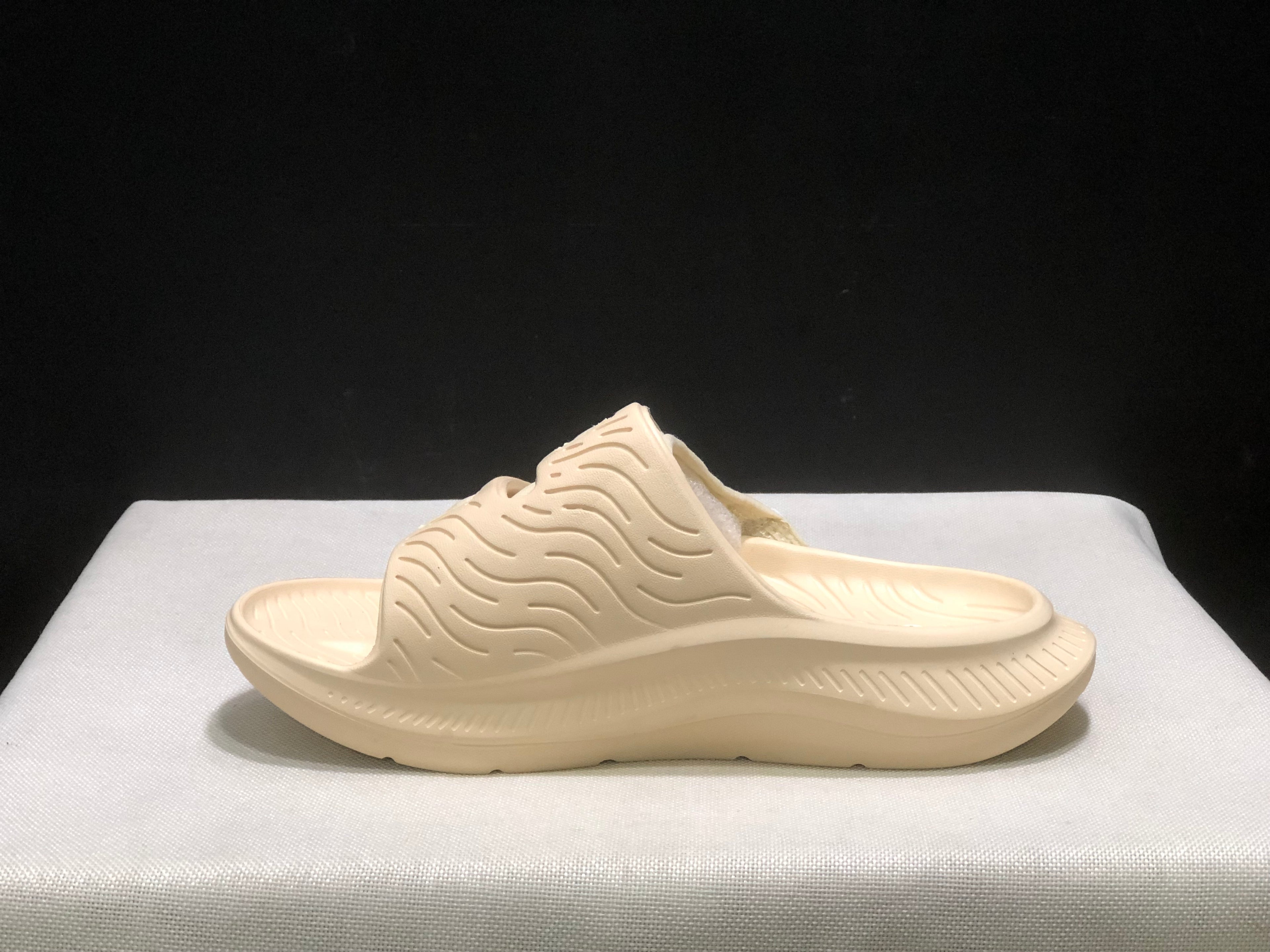 Wtaps x Hoka One One Ora Luxe Comfortable Sandals Light Pink