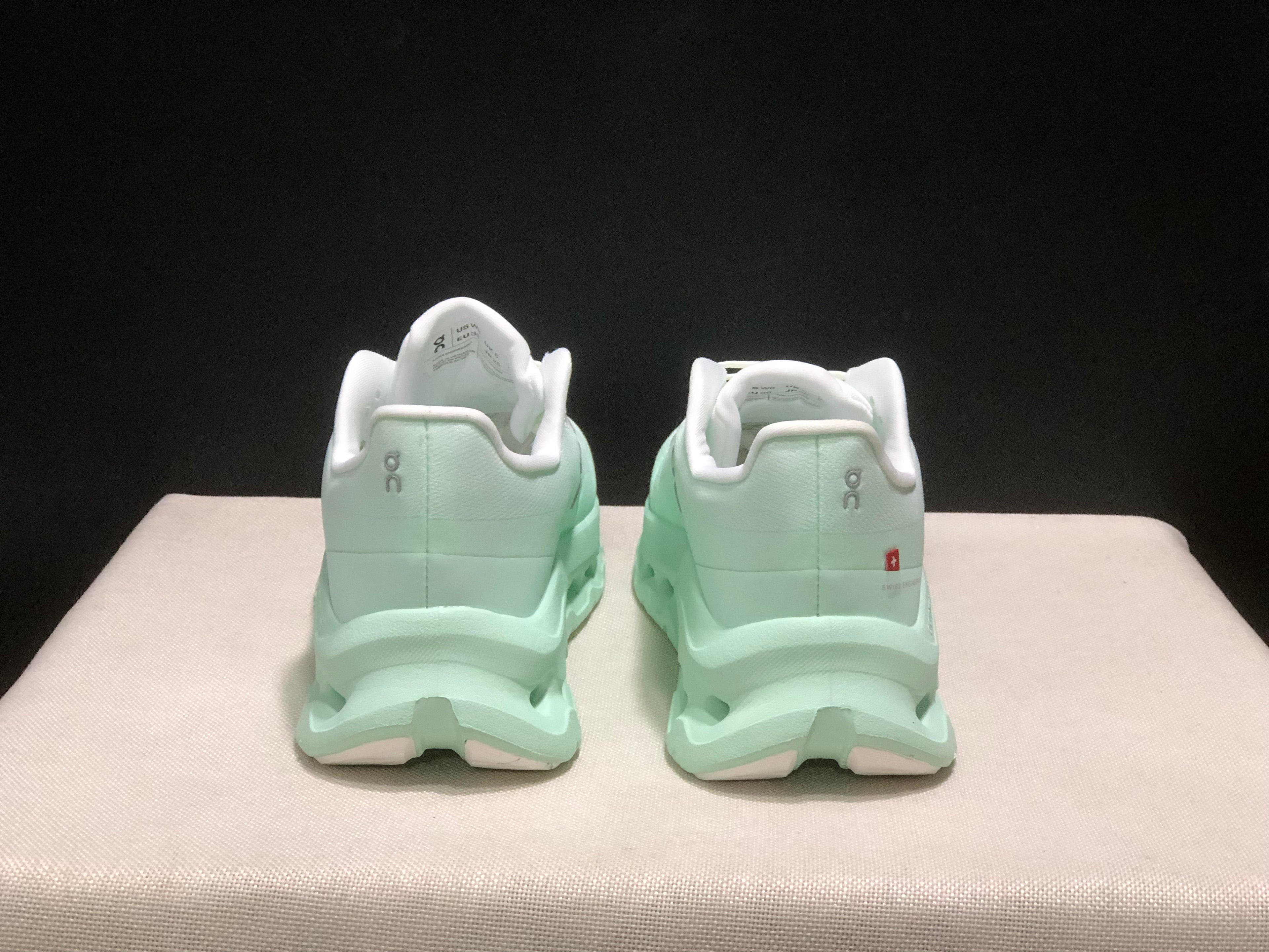 On Running Cloudtilt Durable Casual Life Shoes White/Mint Green