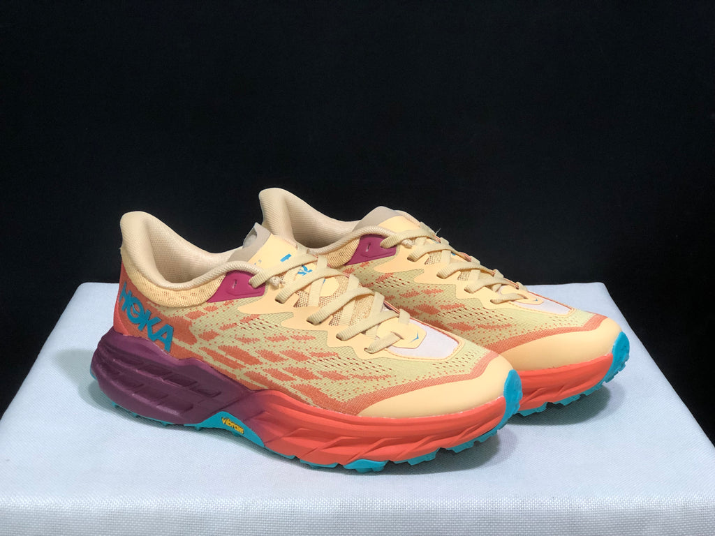 Hoka One One Speedgoat 5 Trail Running Shoes Sneakers Cream