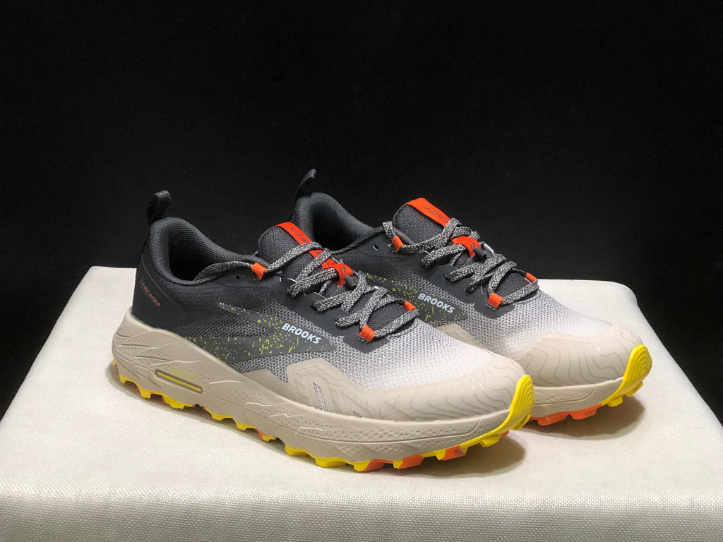 Brooks Cascadia 17 Trail Running Shoes Chateau Grey/Forged Iron