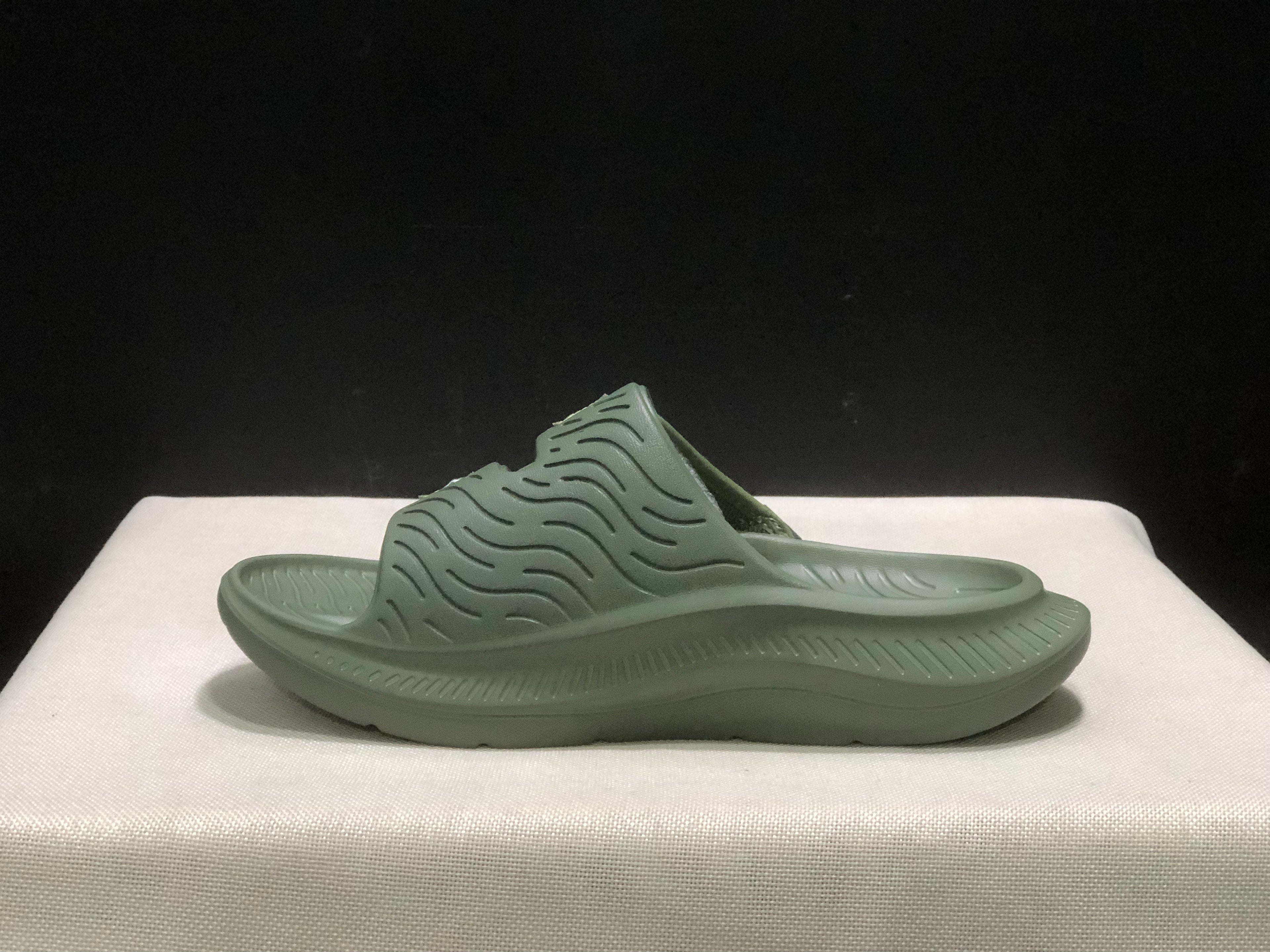 Wtaps x Hoka One One Ora Luxe Comfortable Sandals Olive