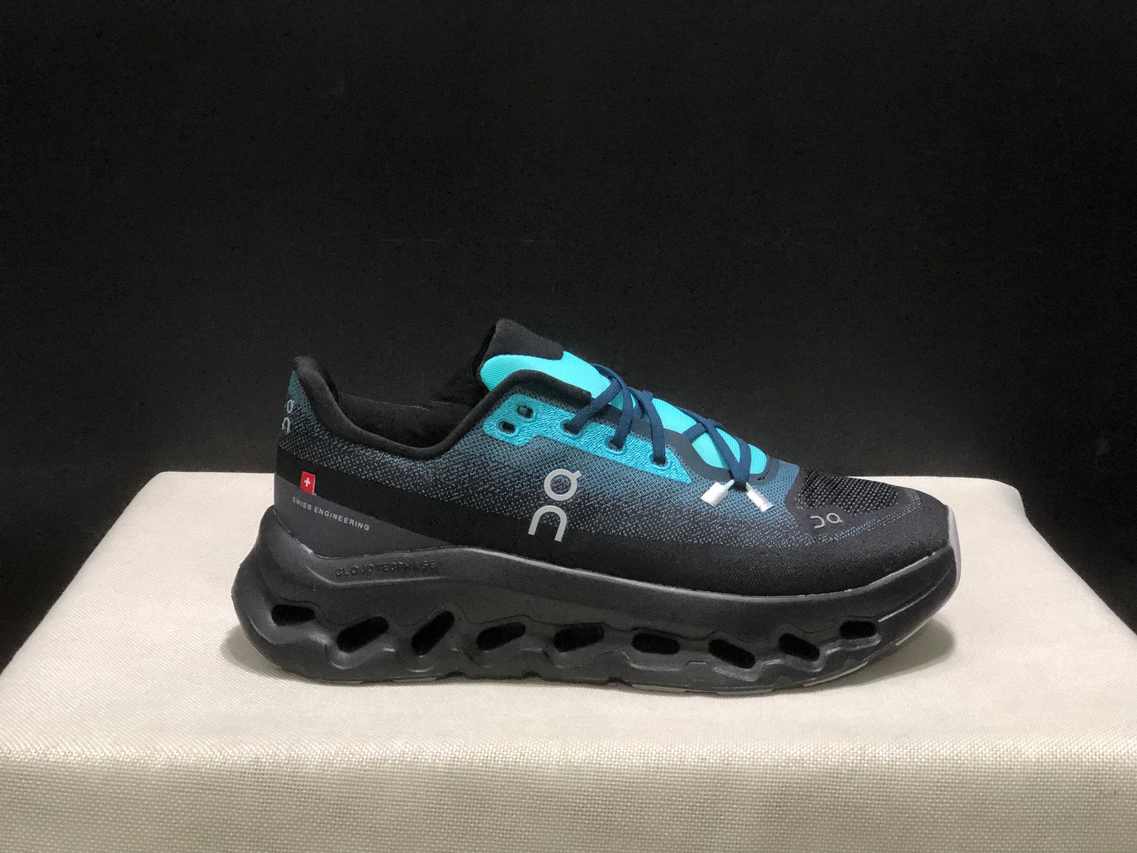 On Running Cloudtilt Durable Casual Life Shoes Moon Blue/Black