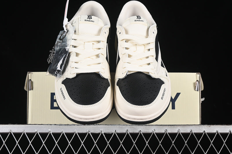 Travis Scott Fragment Design Nike Air Jordan 1 Low OG SP Black Sole Black White Sneakers