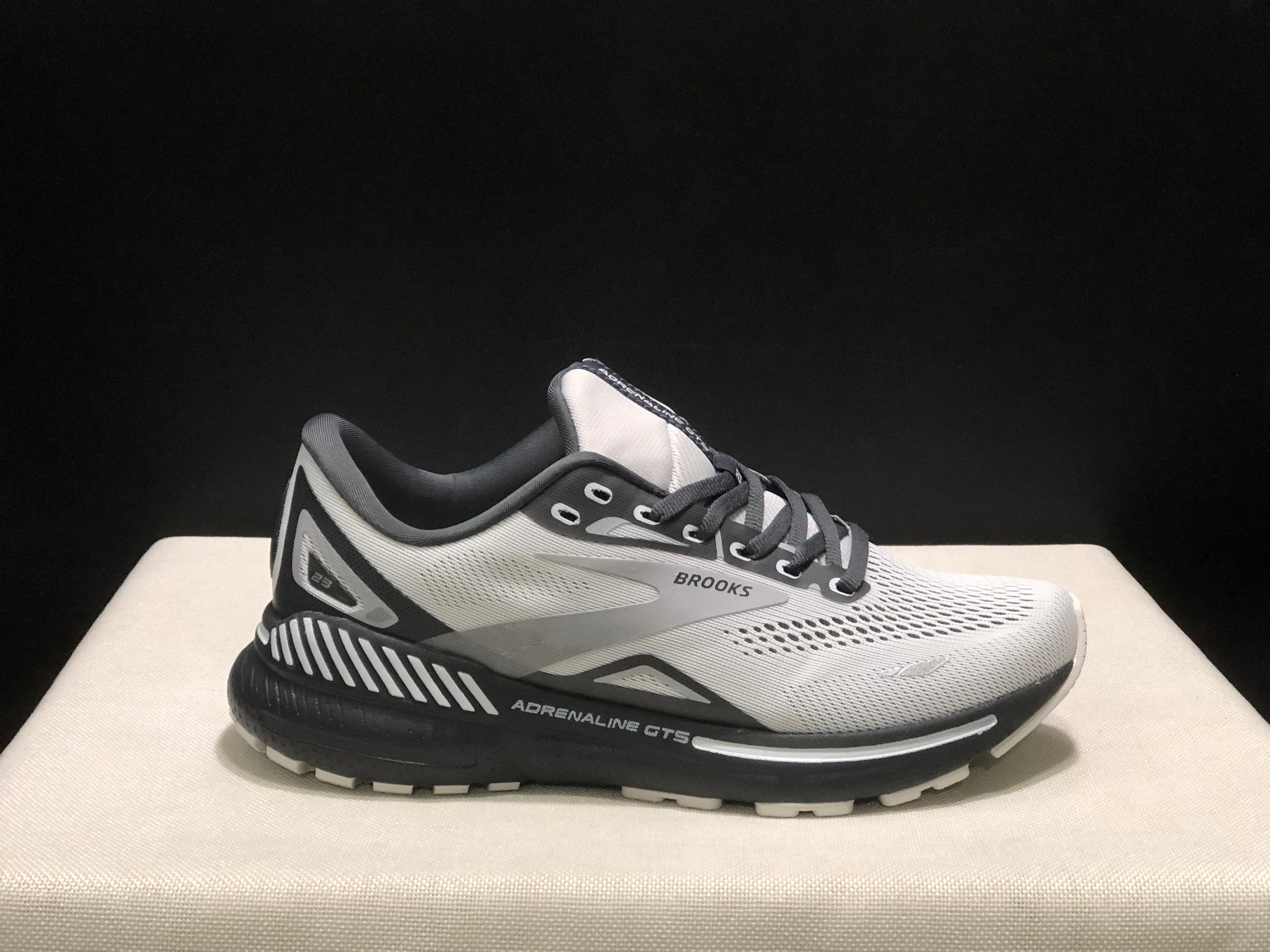 Brooks Adrenaline GTS 23 Shock-absorbing Wear-resistant Low-top Running Shoes Mushroom Grey