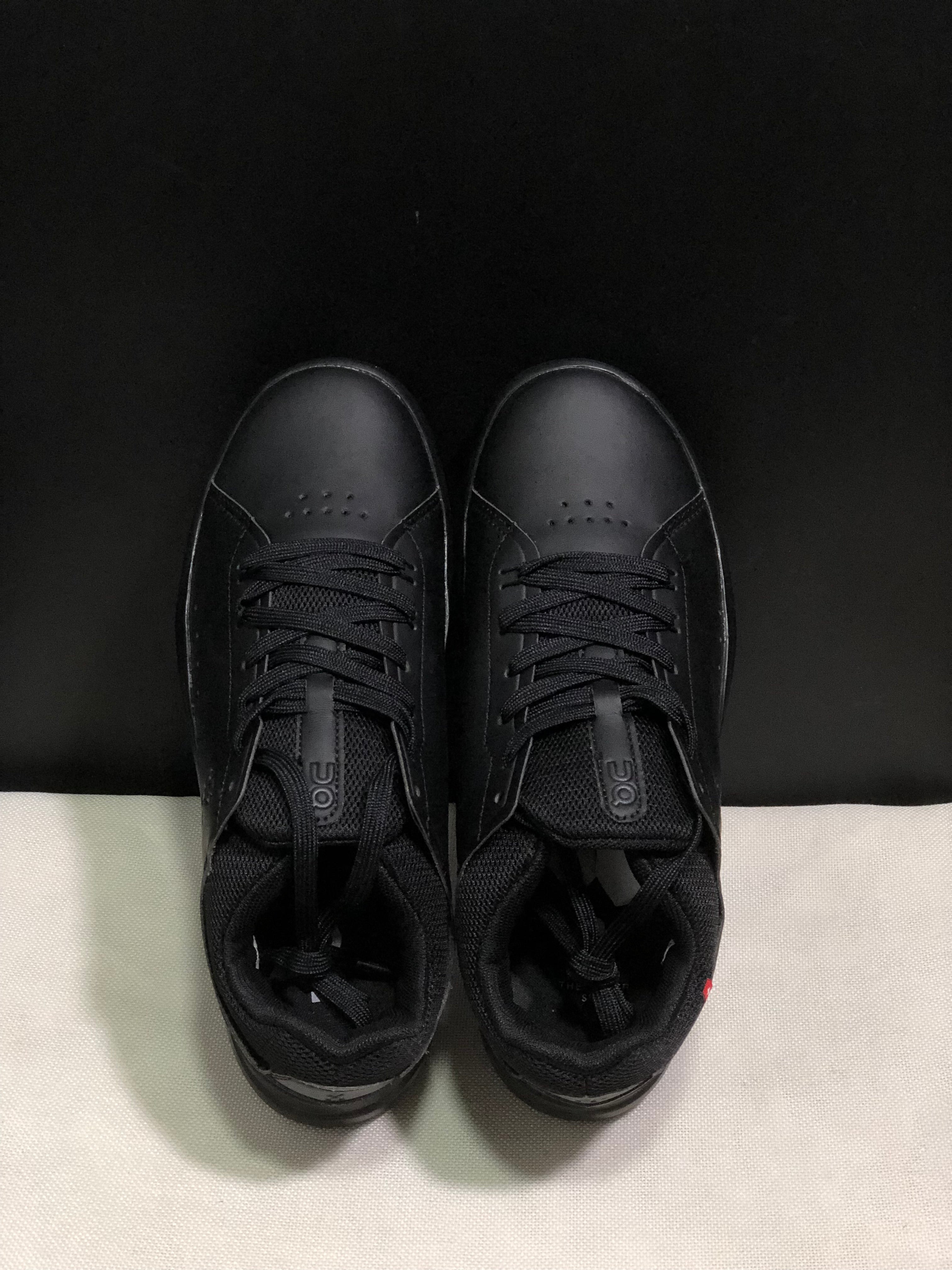 On Running The Roger Spin Board Shoes All Black