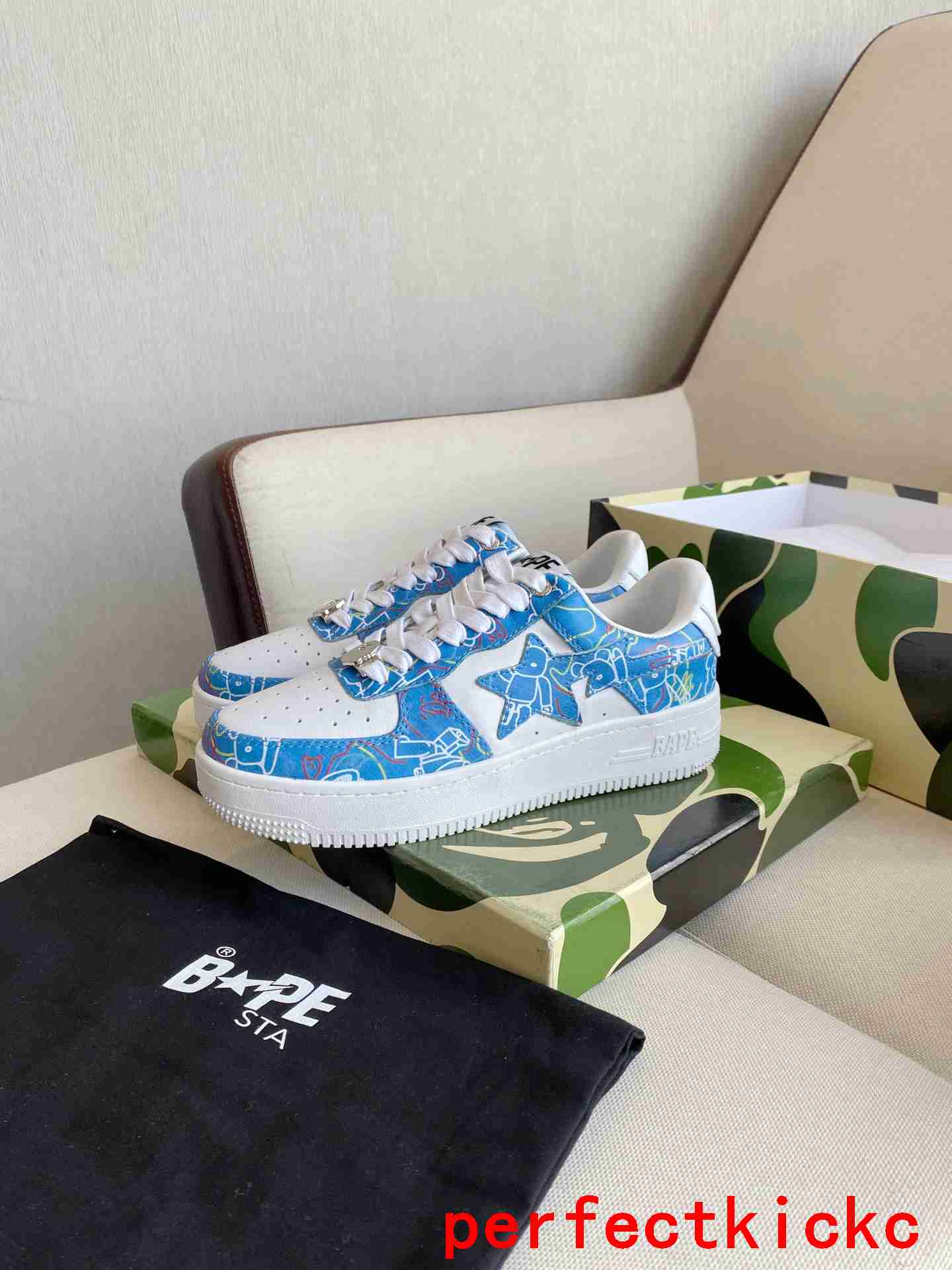 A Bathing Ape Bape Sta Sk8 Blue And White Embossed Patent Leather