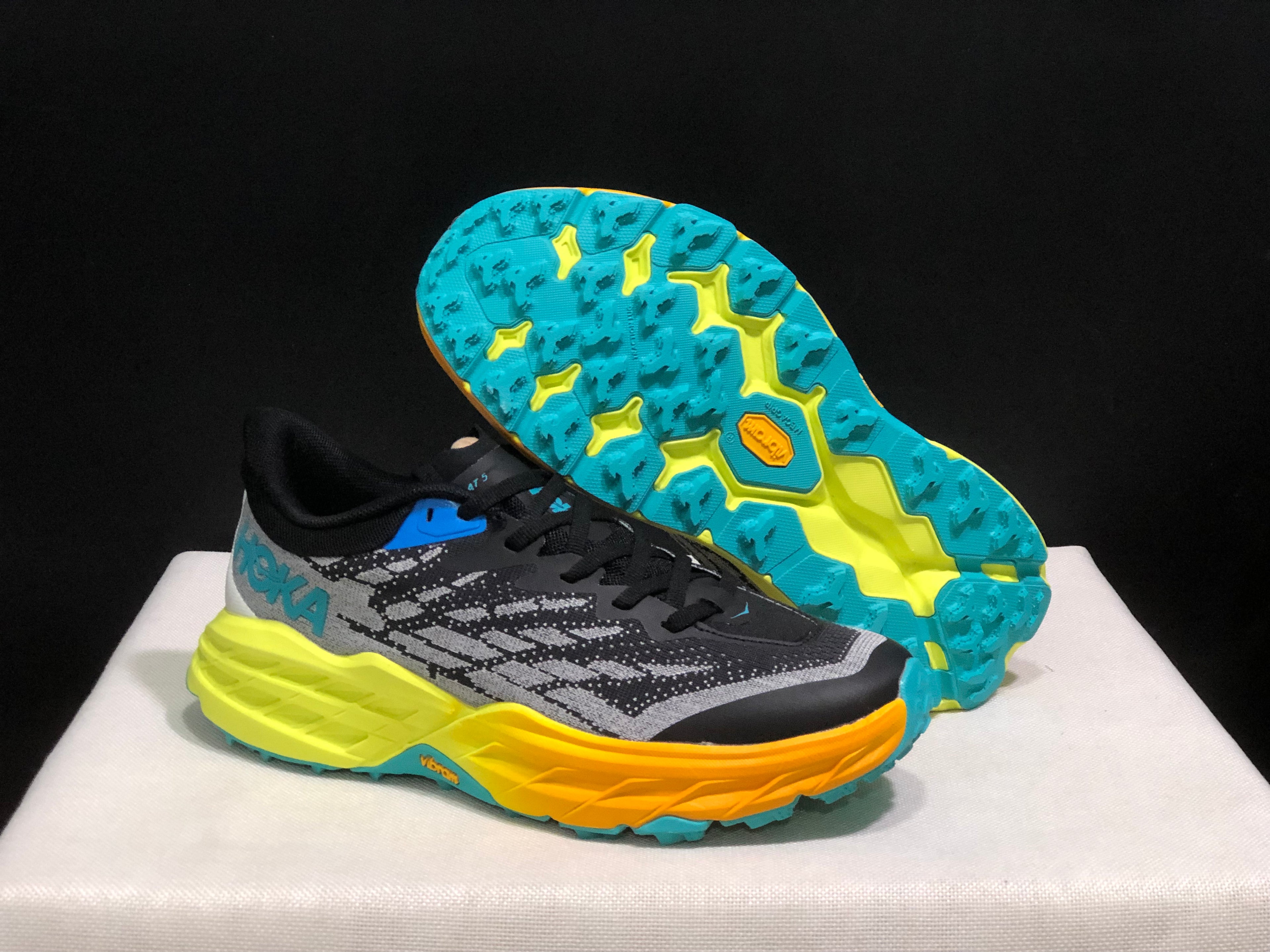 Hoka One One Speedgoat 5 Men's Trail Running Shoes Sneakers Black/Gold