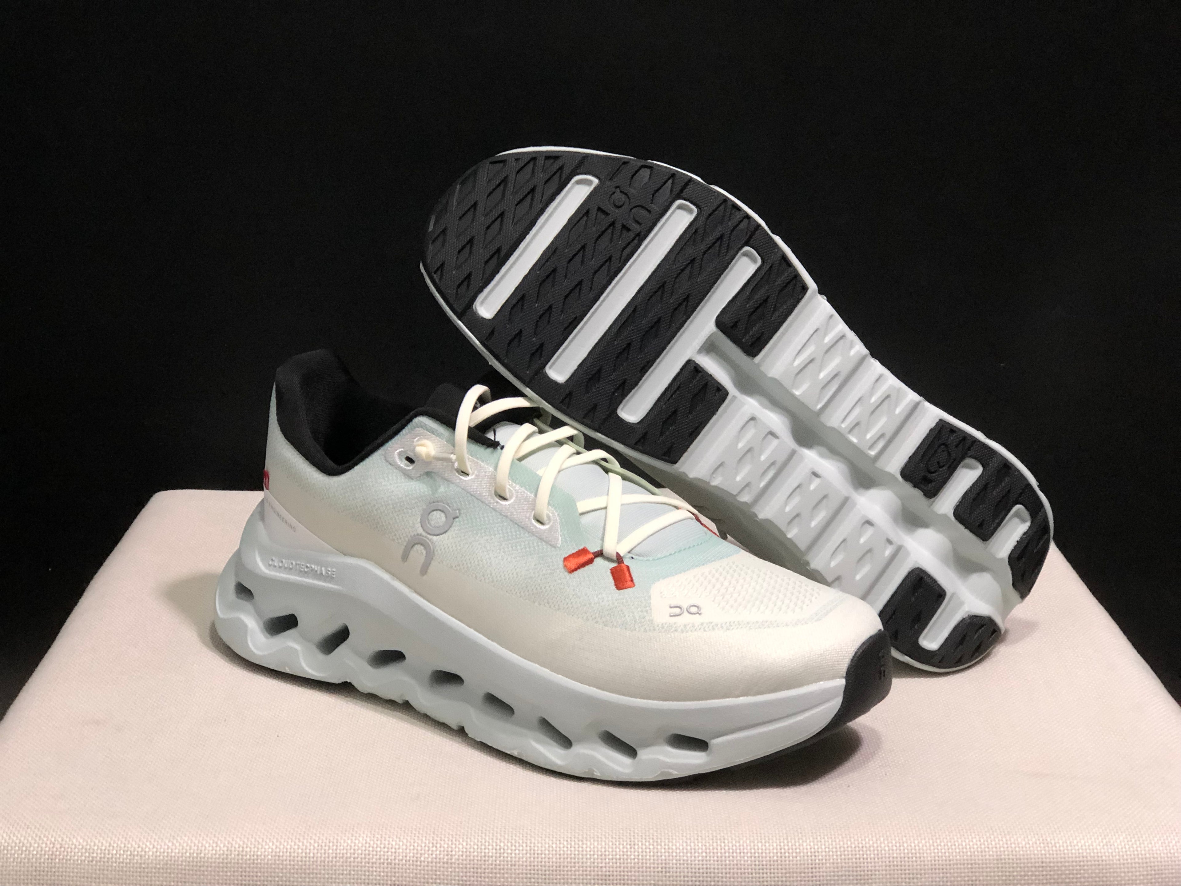 On Running Cloudtilt Durable Casual Life Shoes Light Cyan/Ivory