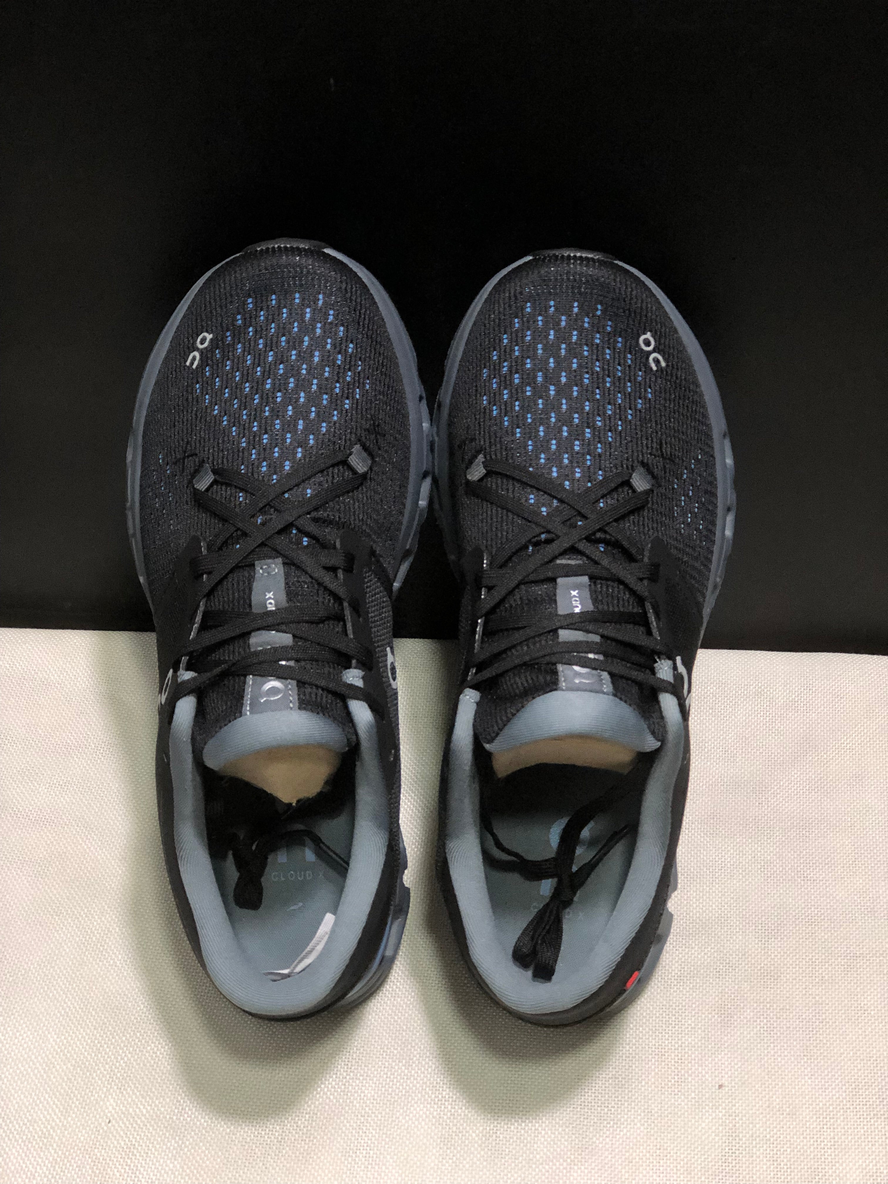 On Running Cloud X4 Comfortable Running Shoes Black/Ash