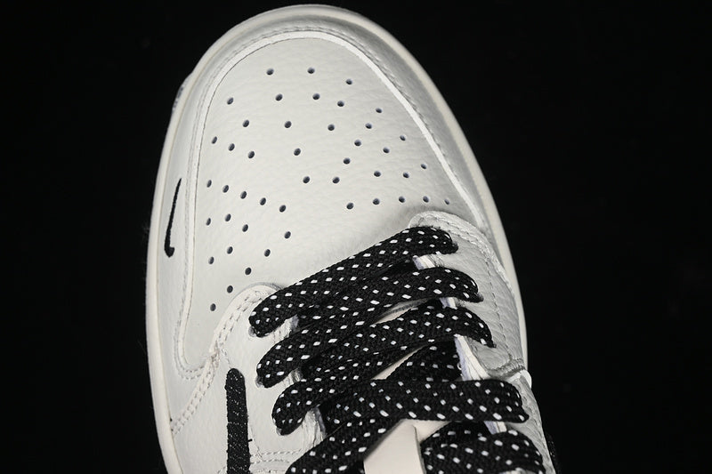 Travis Scott Fragment Design Nike Air Jordan 1 Low OG SP Black White Fashion Sports Shoes