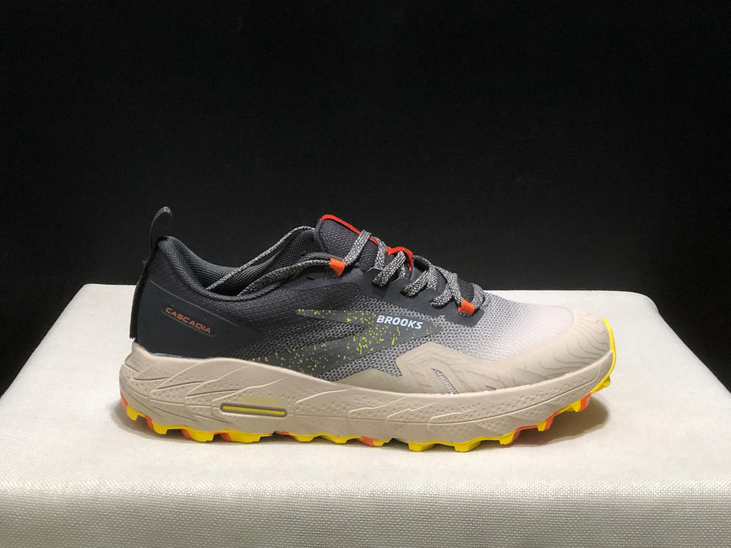 Brooks Cascadia 17 Trail Running Shoes Chateau Grey/Forged Iron