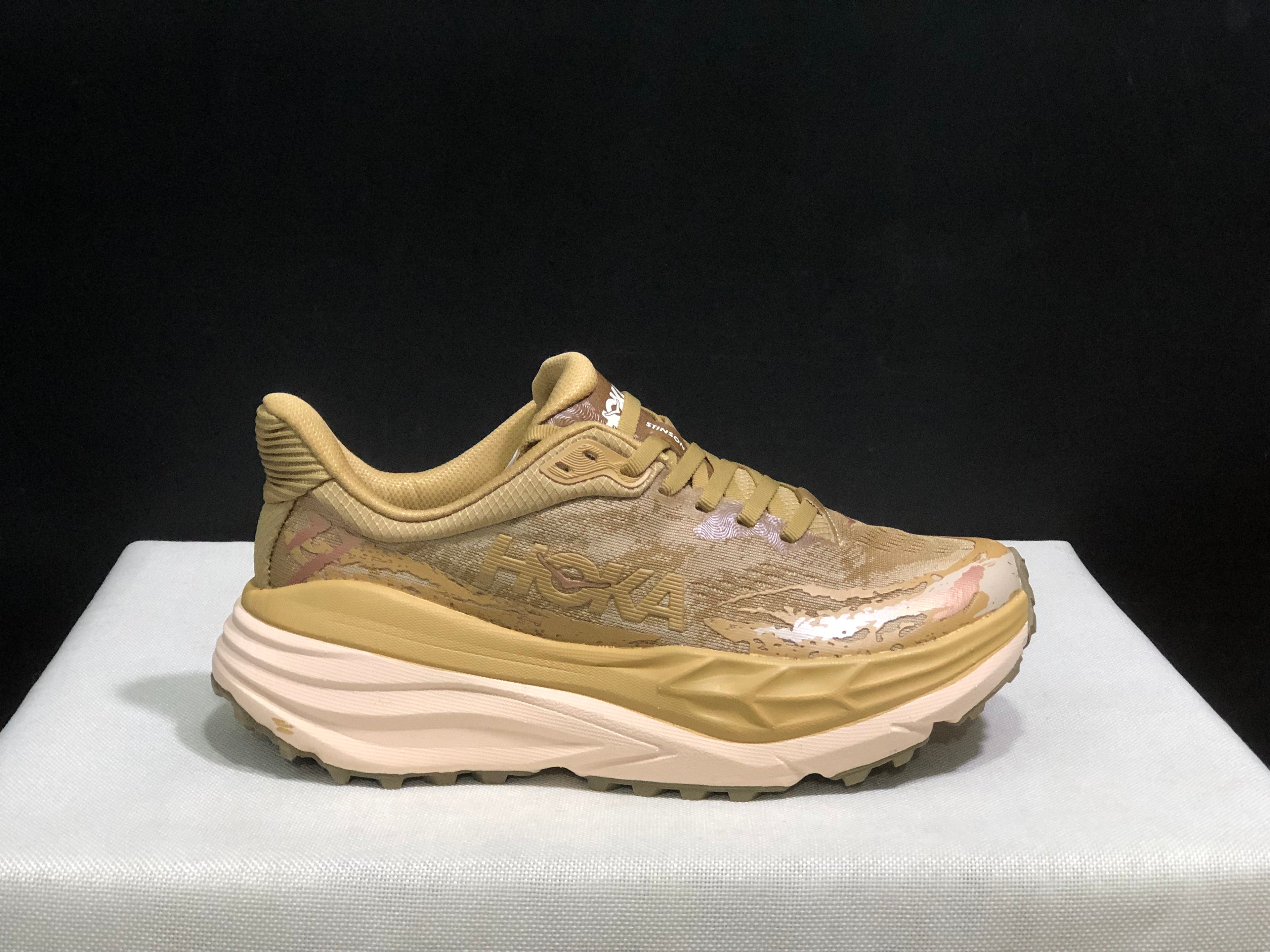 Hoka One One Stinson 7 Comfortable Anti-slip Outdoor Running Shoes Sneakers Yellow