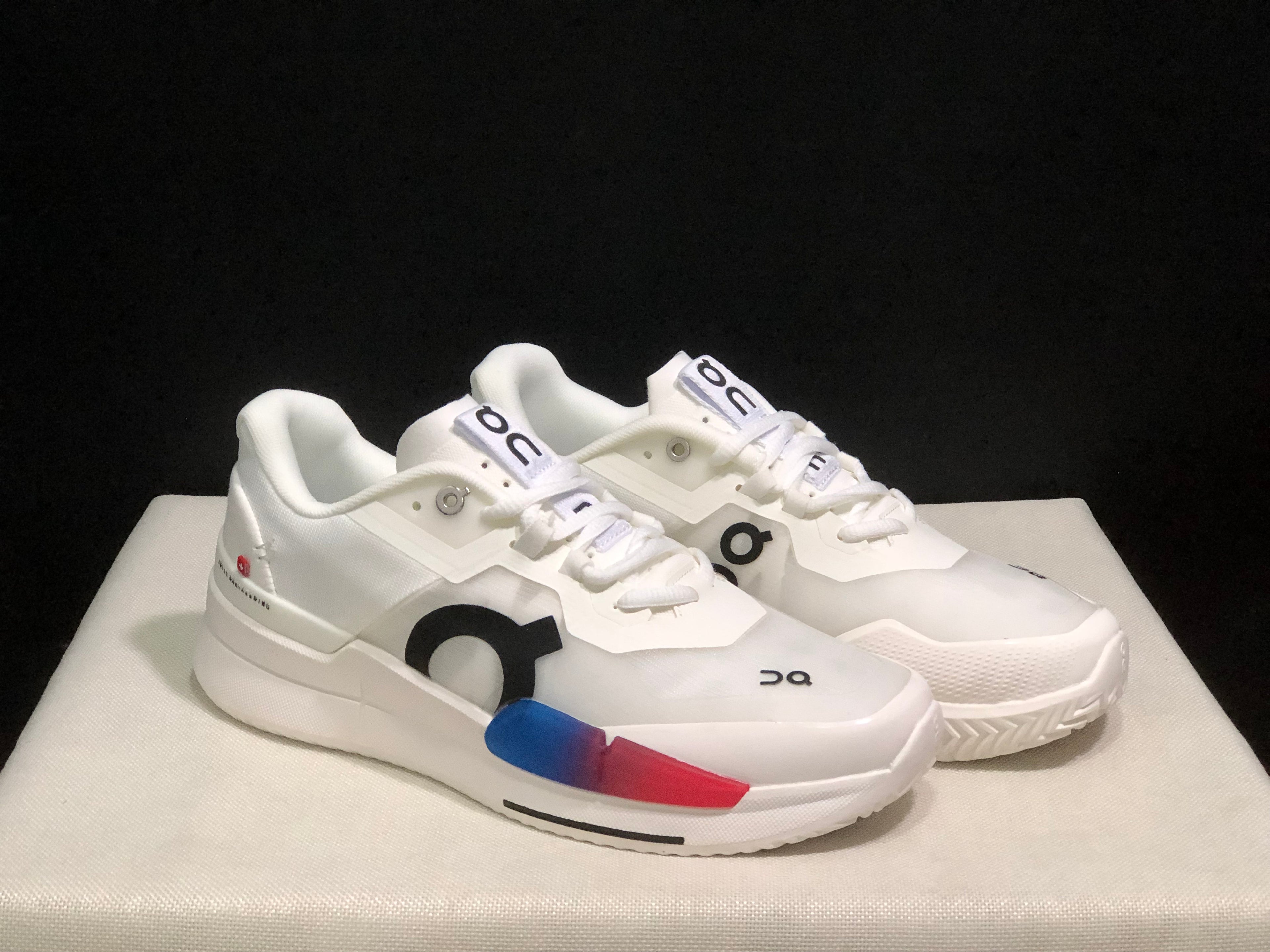 On Running The Roger Pro 2 Breathable Mesh Training Running Shoes Blue/Red/White