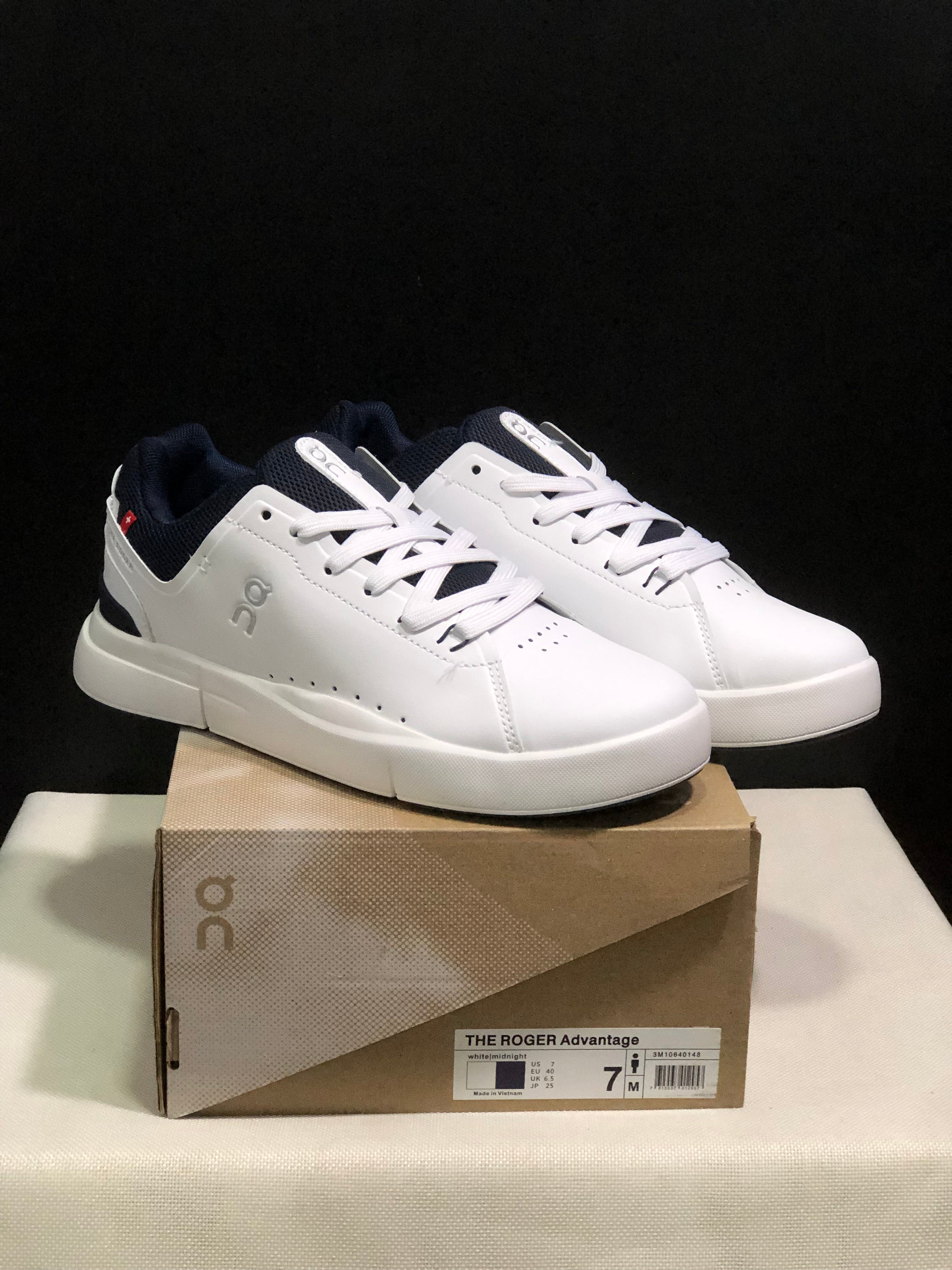 On Running The Roger Spin Board Shoes White/Midnight