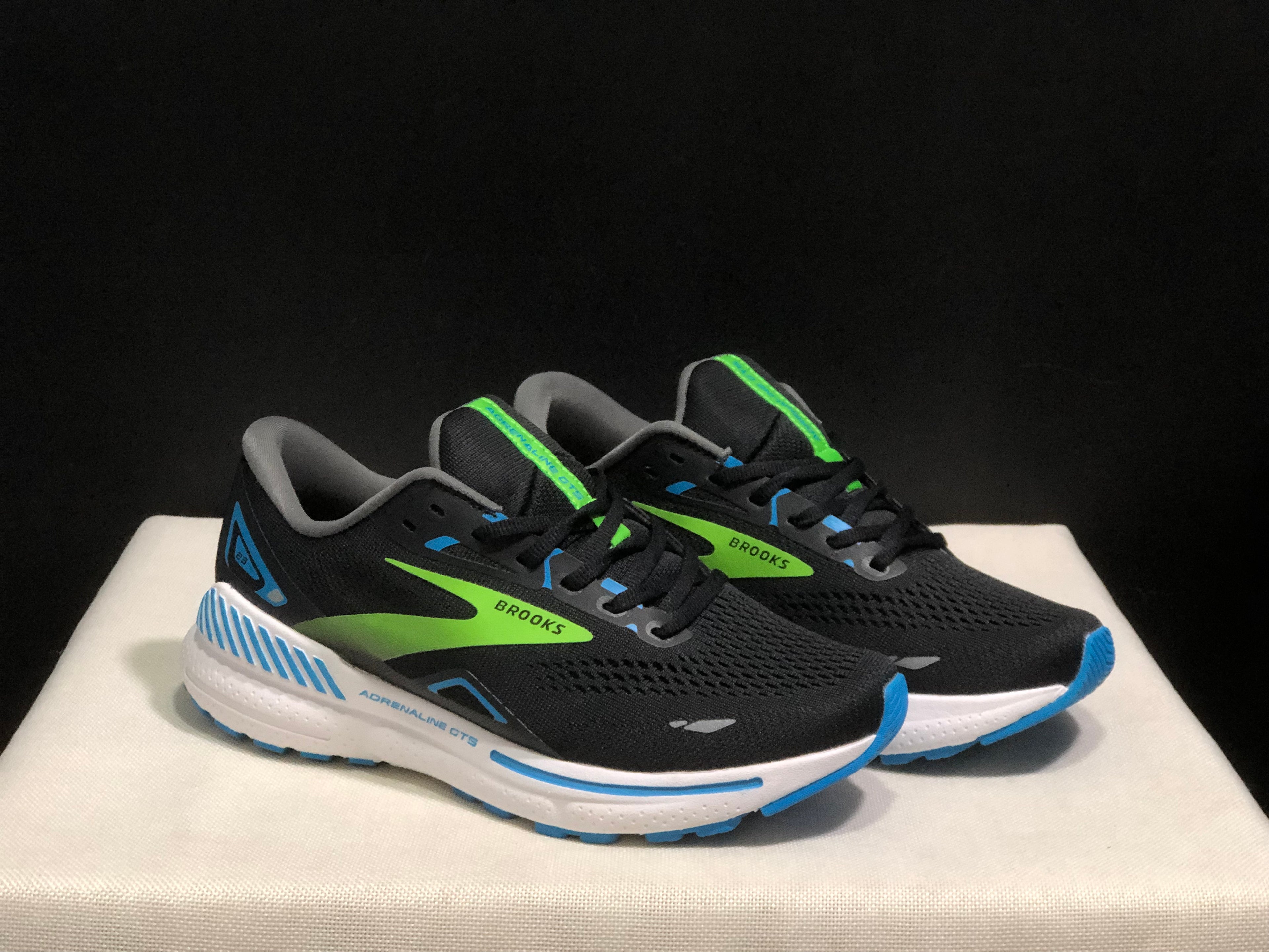 Brooks Adrenaline GTS 23 Shock-absorbing Wear-resistant Low-top Running Shoes Black/Ocean Blue
