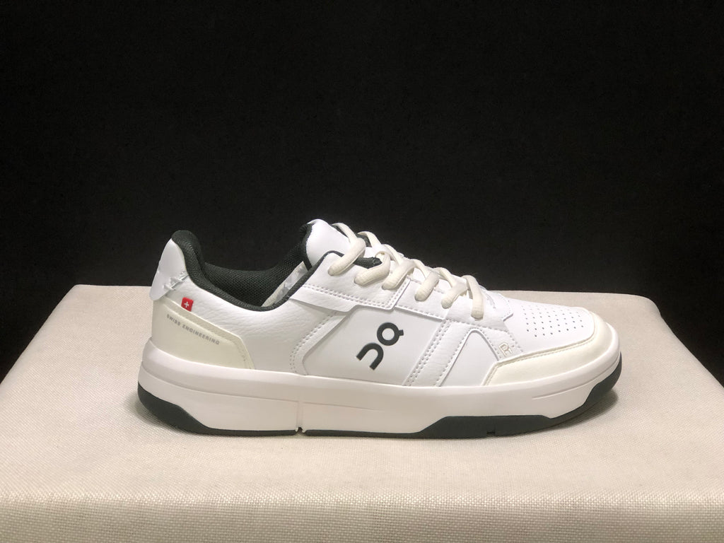 On Running The Roger Clubhouse Casual Sneakers White/Evergreen