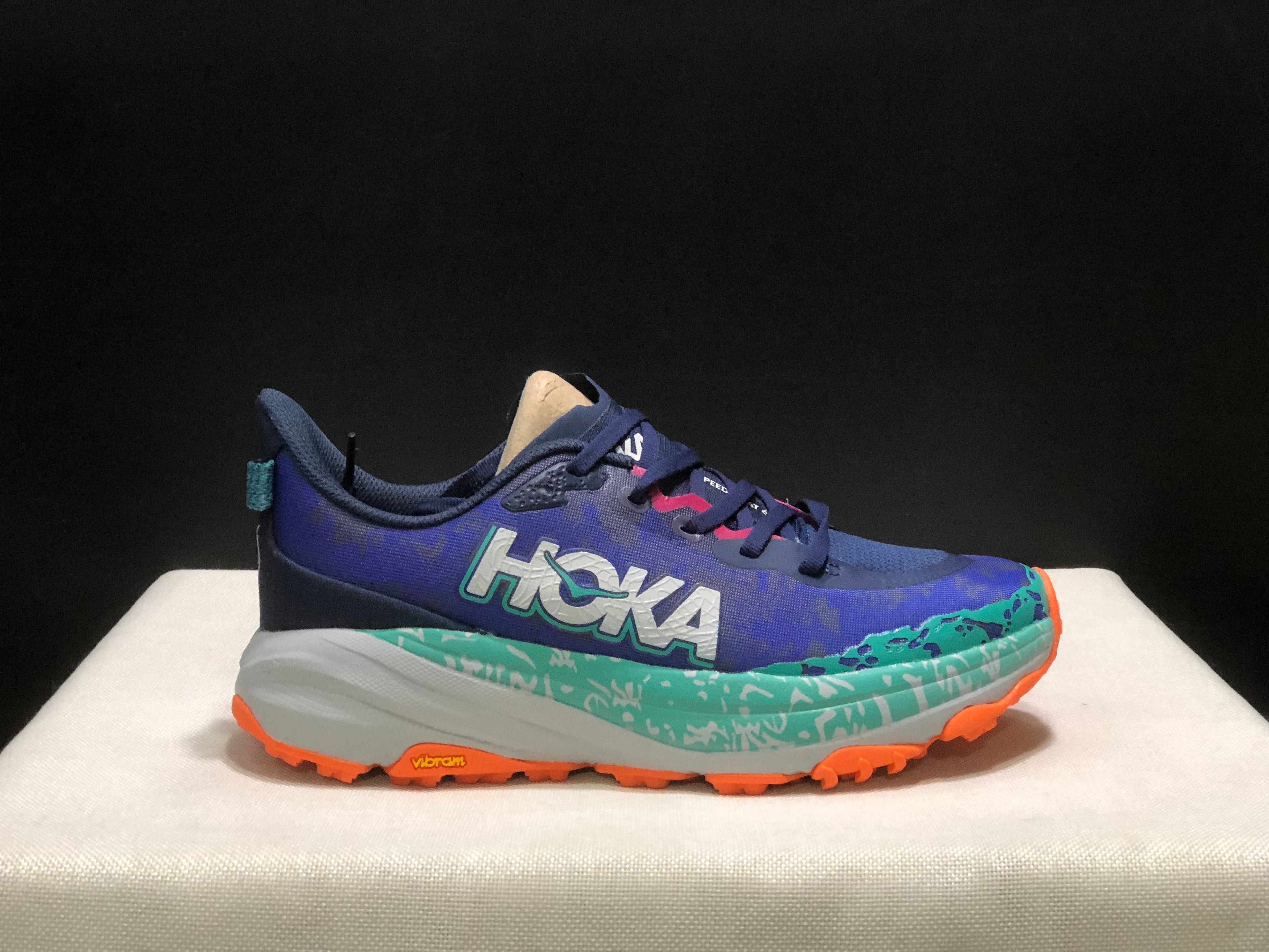 Hoka One One Speedgoat 6 Trail Running Shoes Sneakers Purple