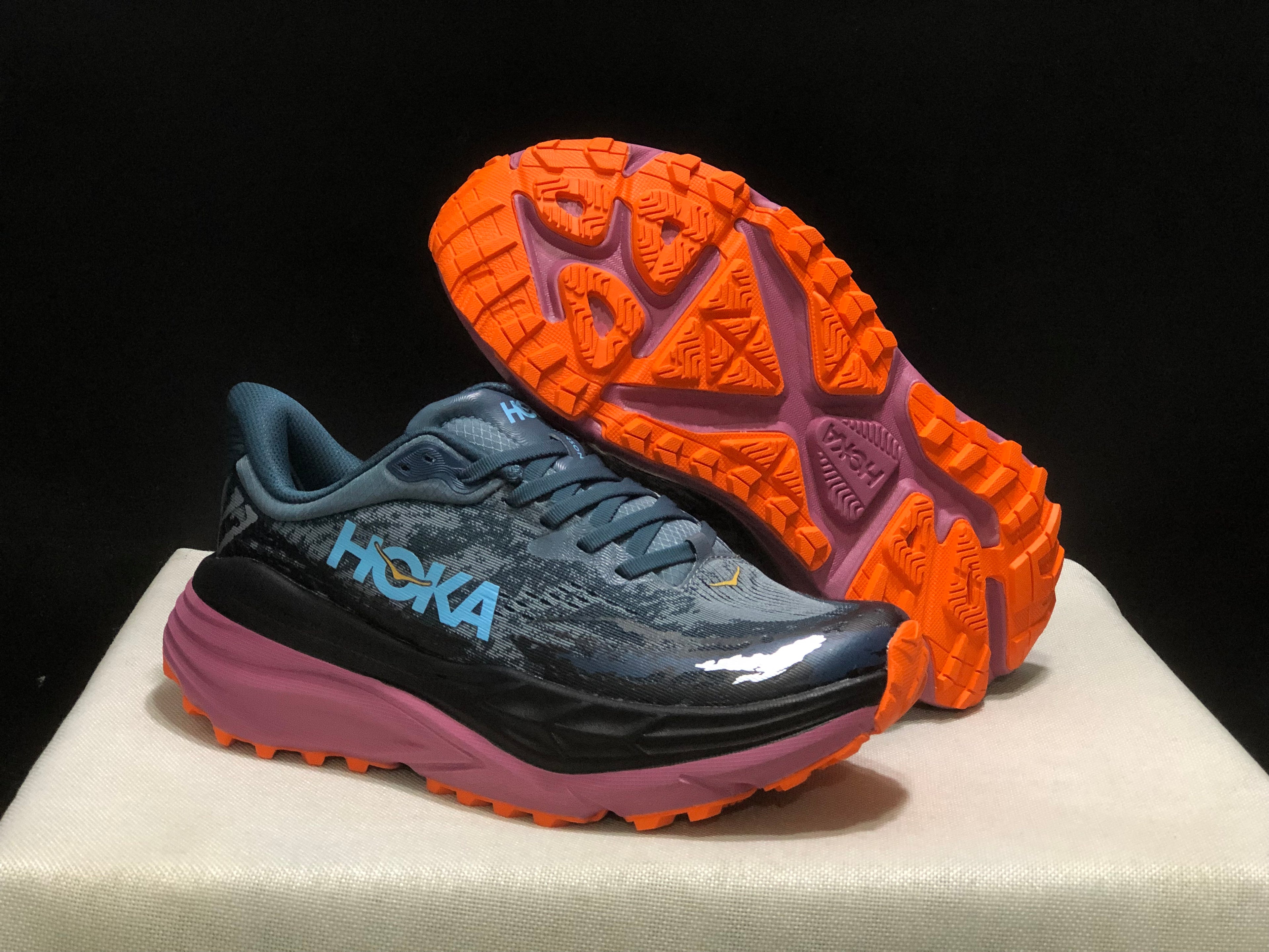 Hoka One One Stinson 7 Comfortable Anti-slip Running Shoes Camouflage/Black/Red