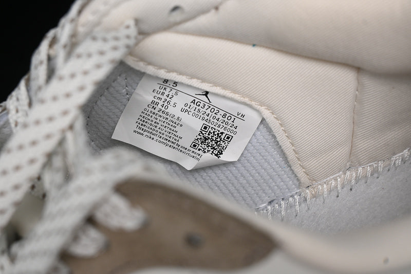 Travis Scott Fragment Design Nike Air Jordan 1 Low OG SP Light Brown Sole White Sneakers