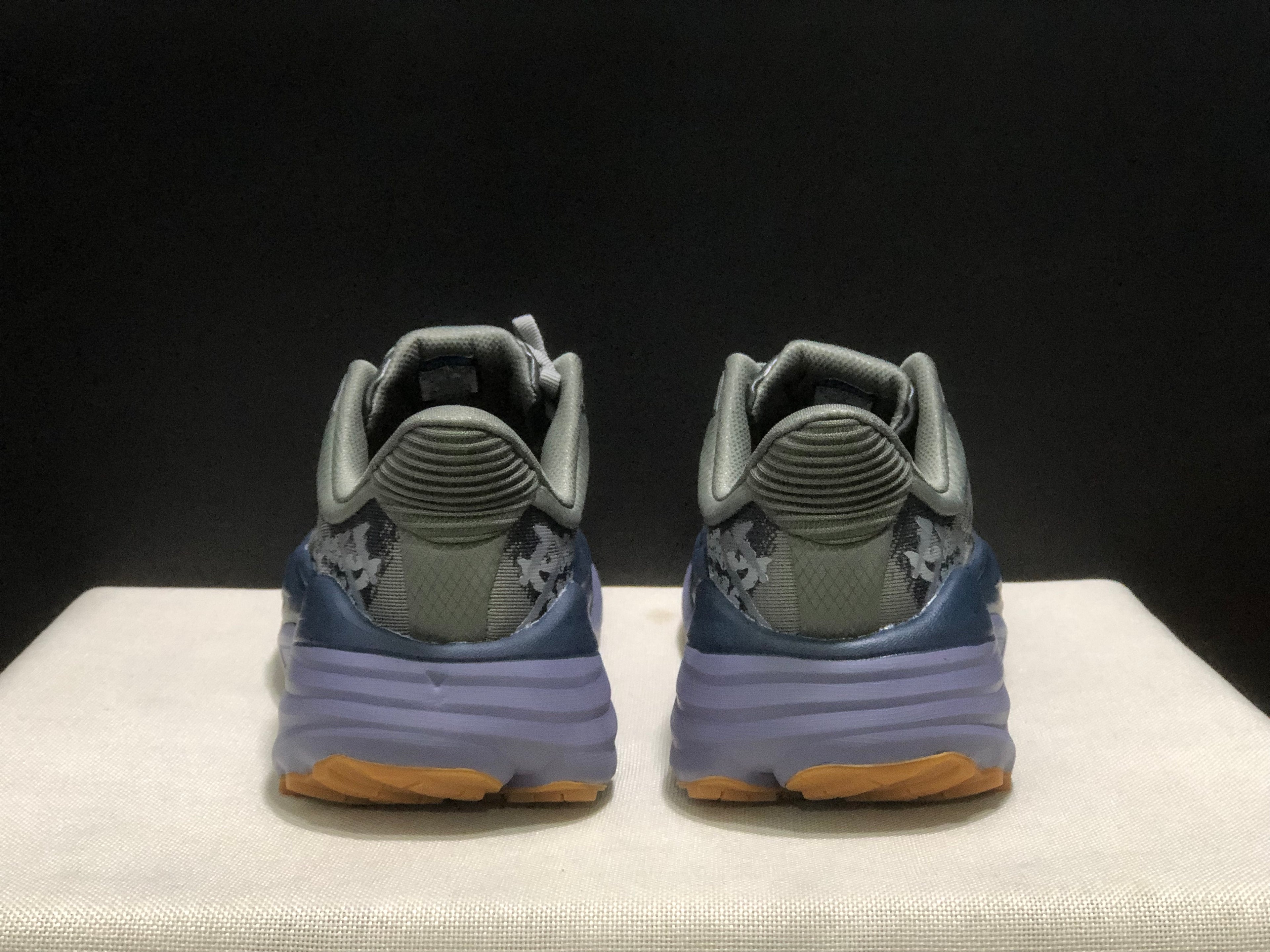 Hoka One One Stinson 7 Comfortable Anti-slip Outdoor Running Shoes Sneakers Gray