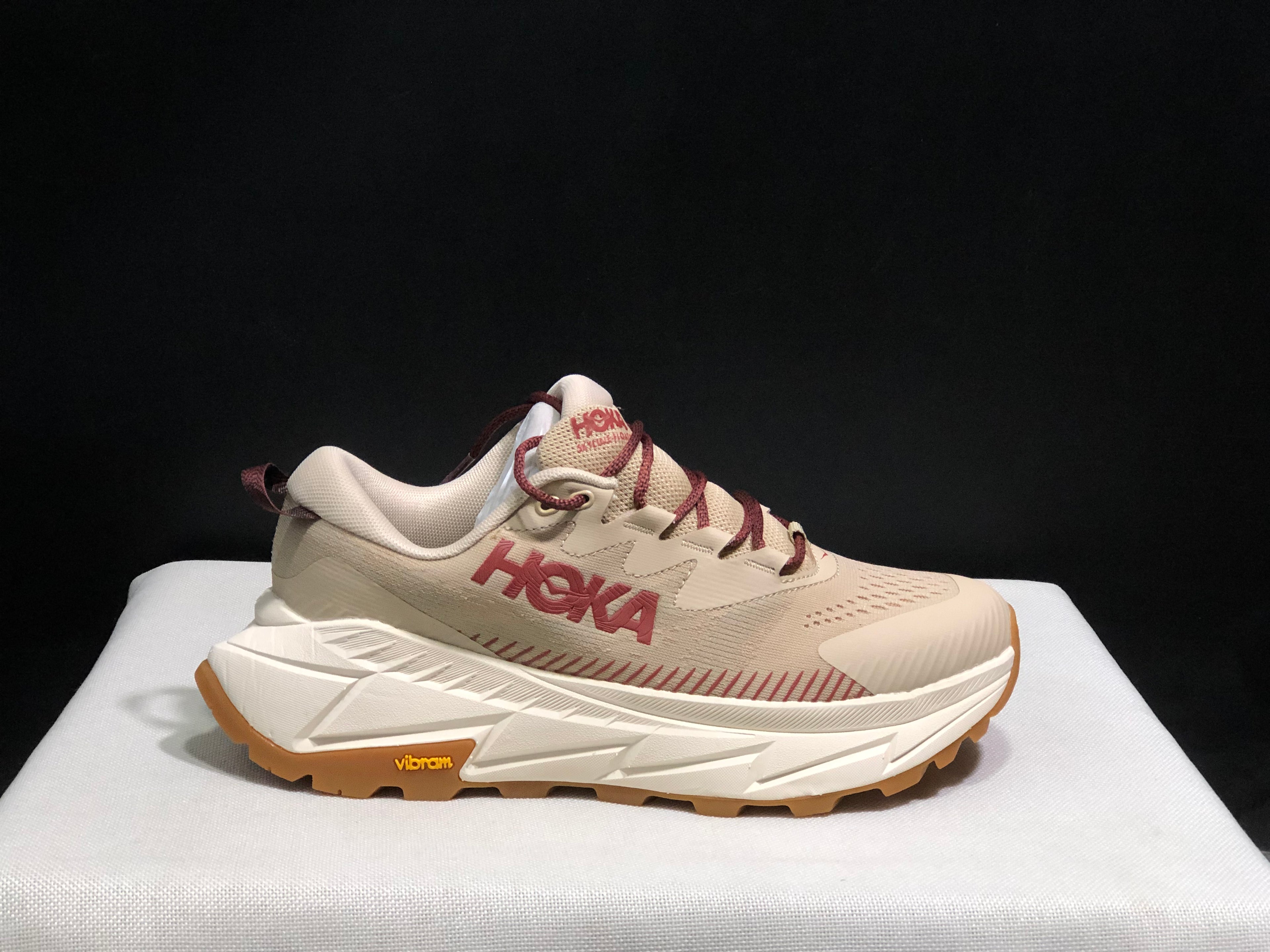 Hoka One One Skyline Float X Outdoor Running Shoes Sneakers Beige