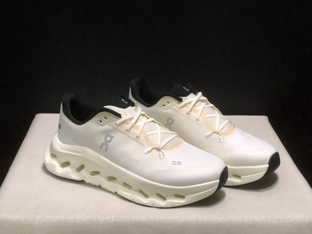 On Running Cloudtilt Shock Absorption Casual Running Shoes Beige/Black