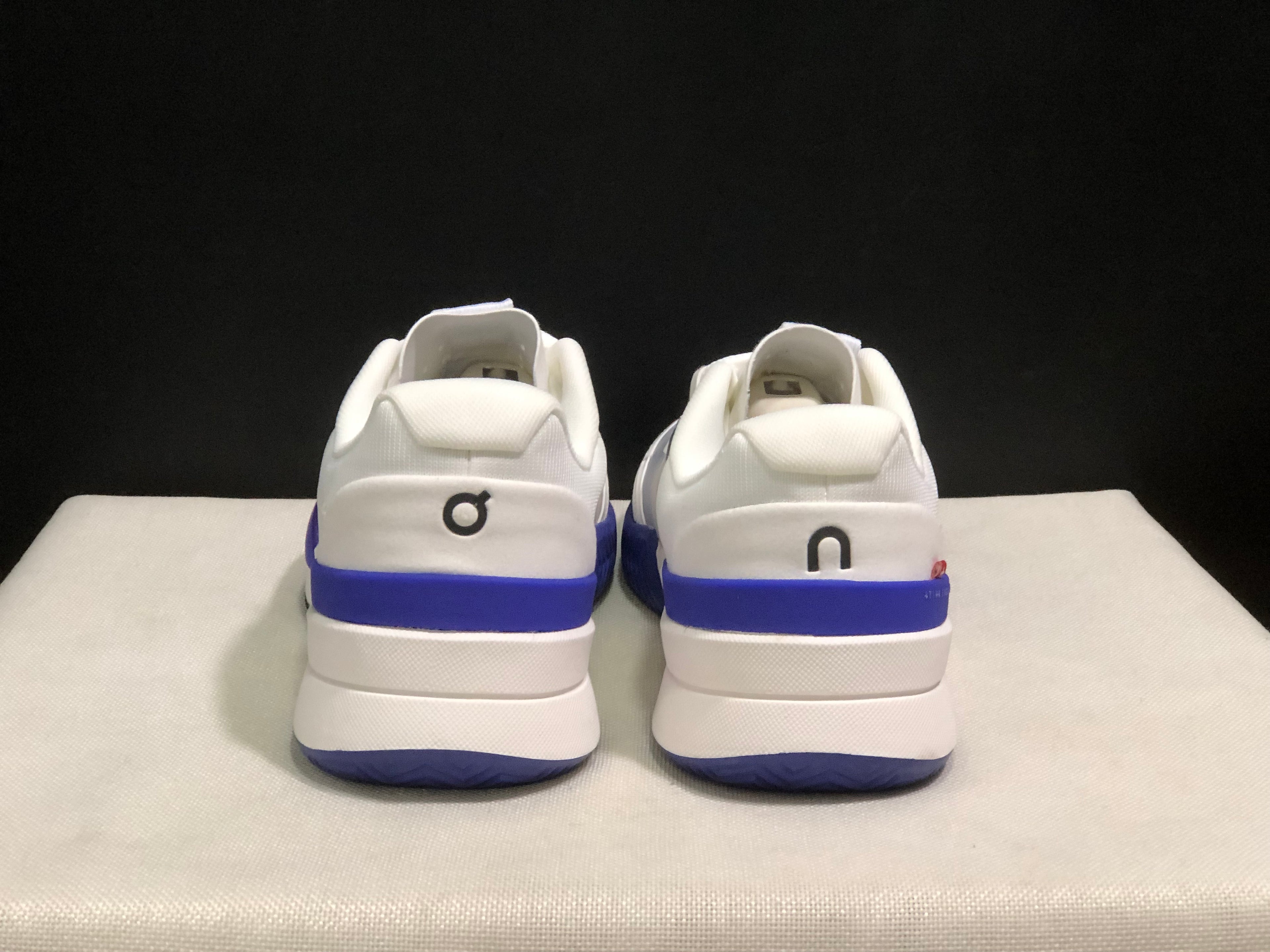 On Running The Roger Pro 2 Breathable Mesh Training Running Shoes White/Indigo