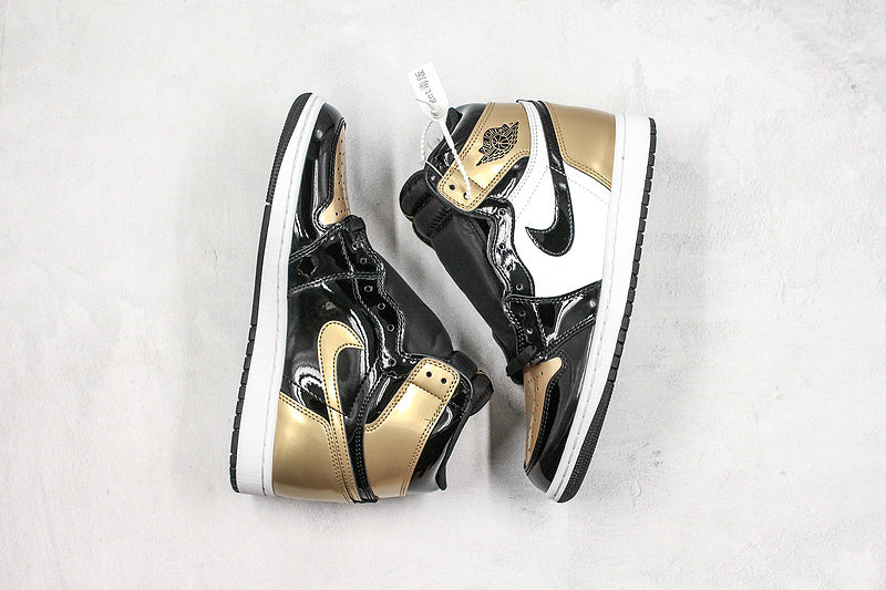 Nike SB Air Jordan 1 Retro High-Top OG NRG Gold Toe 2018 Black Gold Sneakers