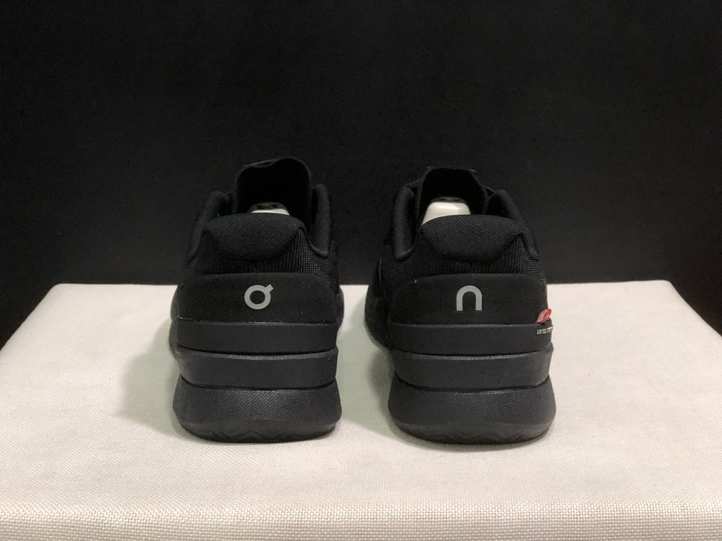 On Running The Roger Pro 2 Black Breathable Mesh Training Running Shoes