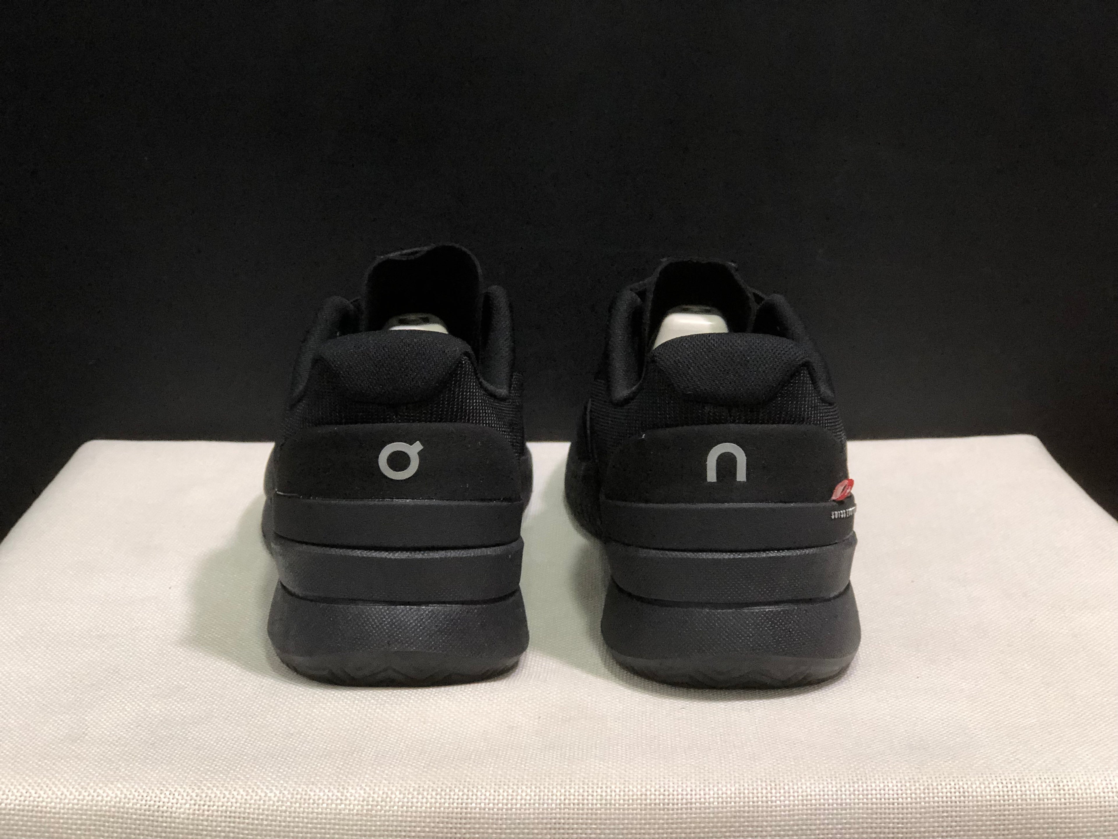 On Running The Roger Pro 2 Black Breathable Mesh Training Running Shoes