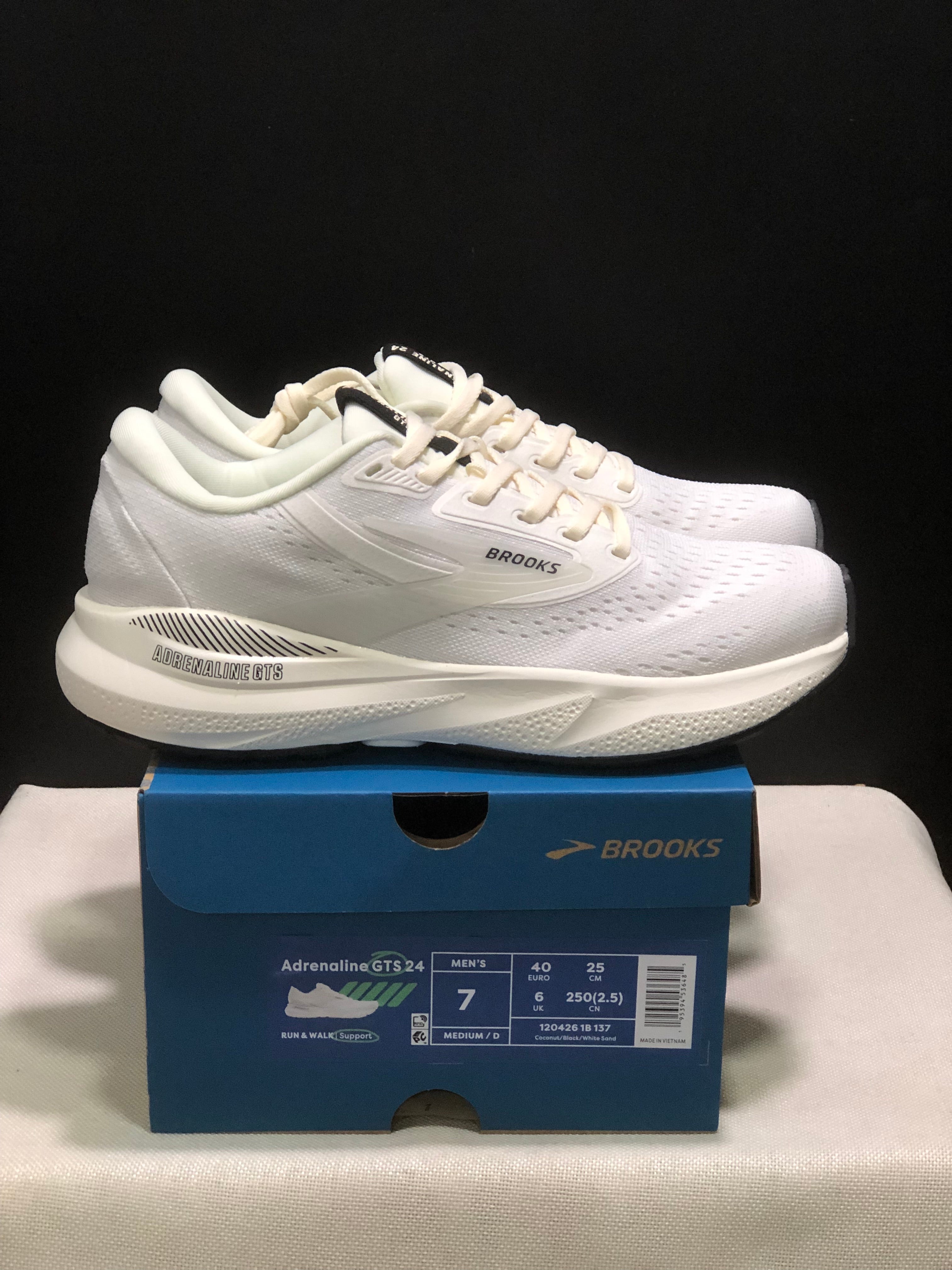 Brooks Adrenaline GTS 24 Casual Running Shoes Coconut/Black/White Sand