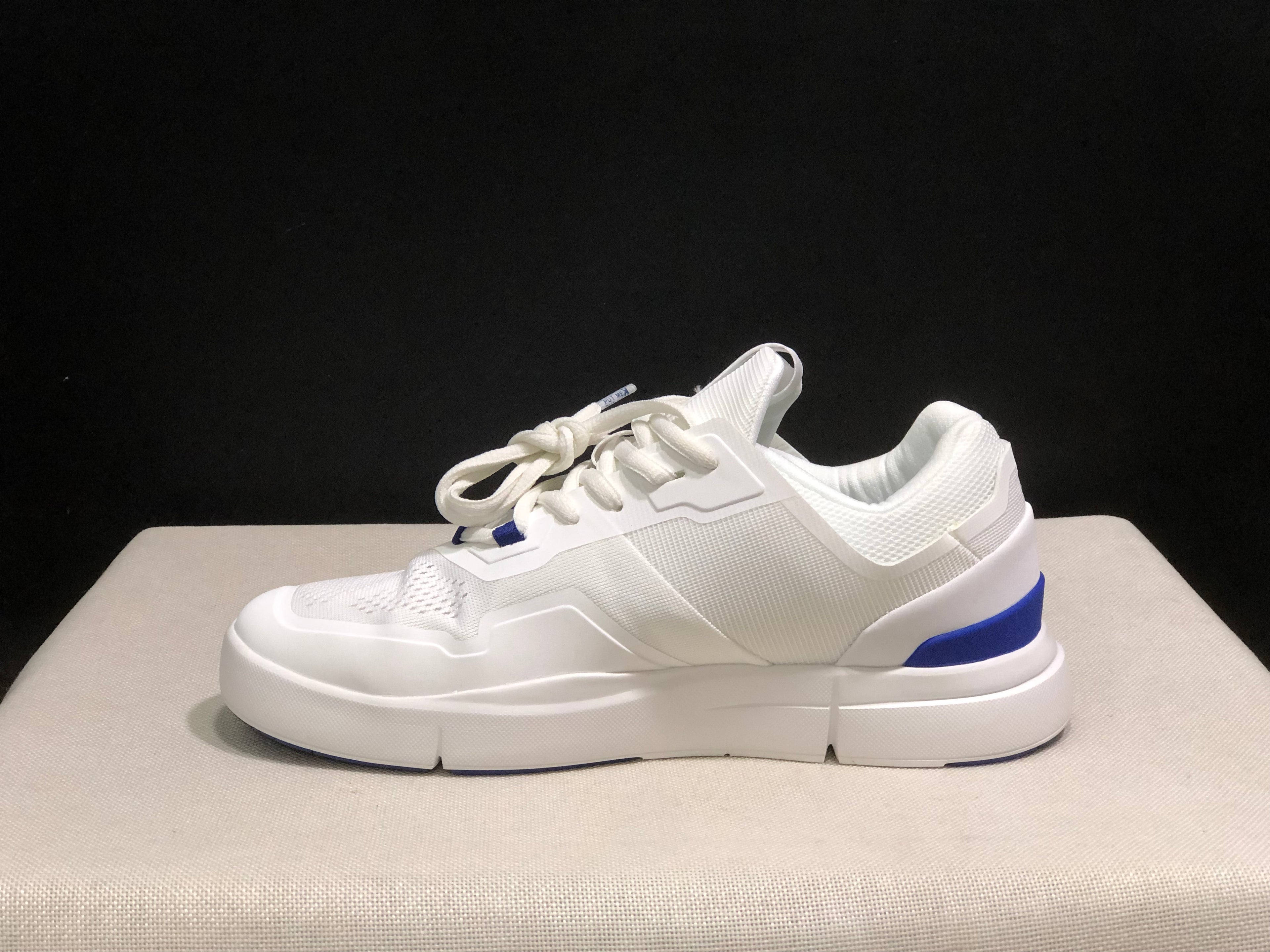 On Running The Roger Spin Breathable Mesh Sneakers White/Indigo