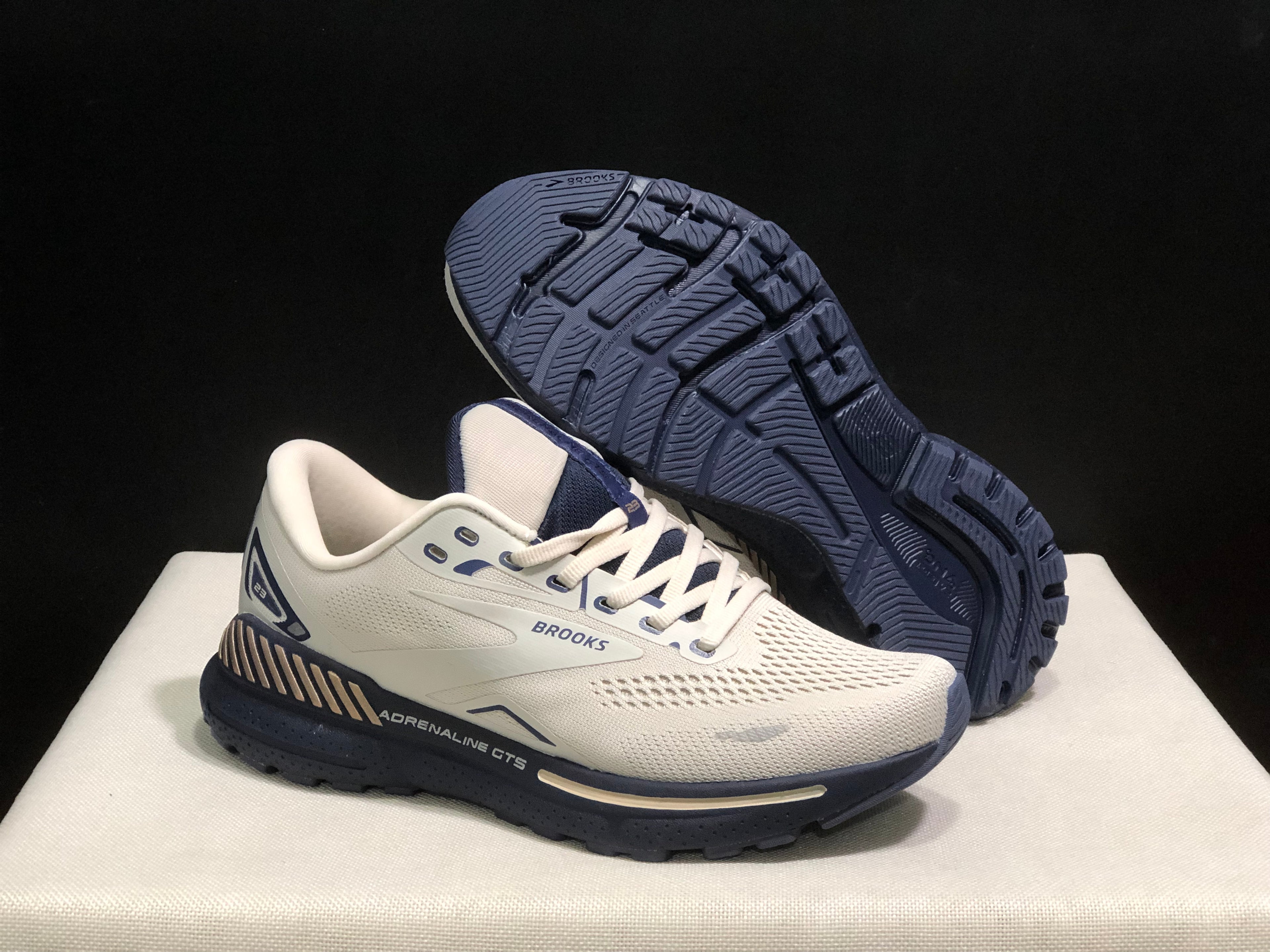 Brooks Adrenaline GTS 23 Shock-absorbing Wear-resistant Low-top Running Shoes Moonlight Grey