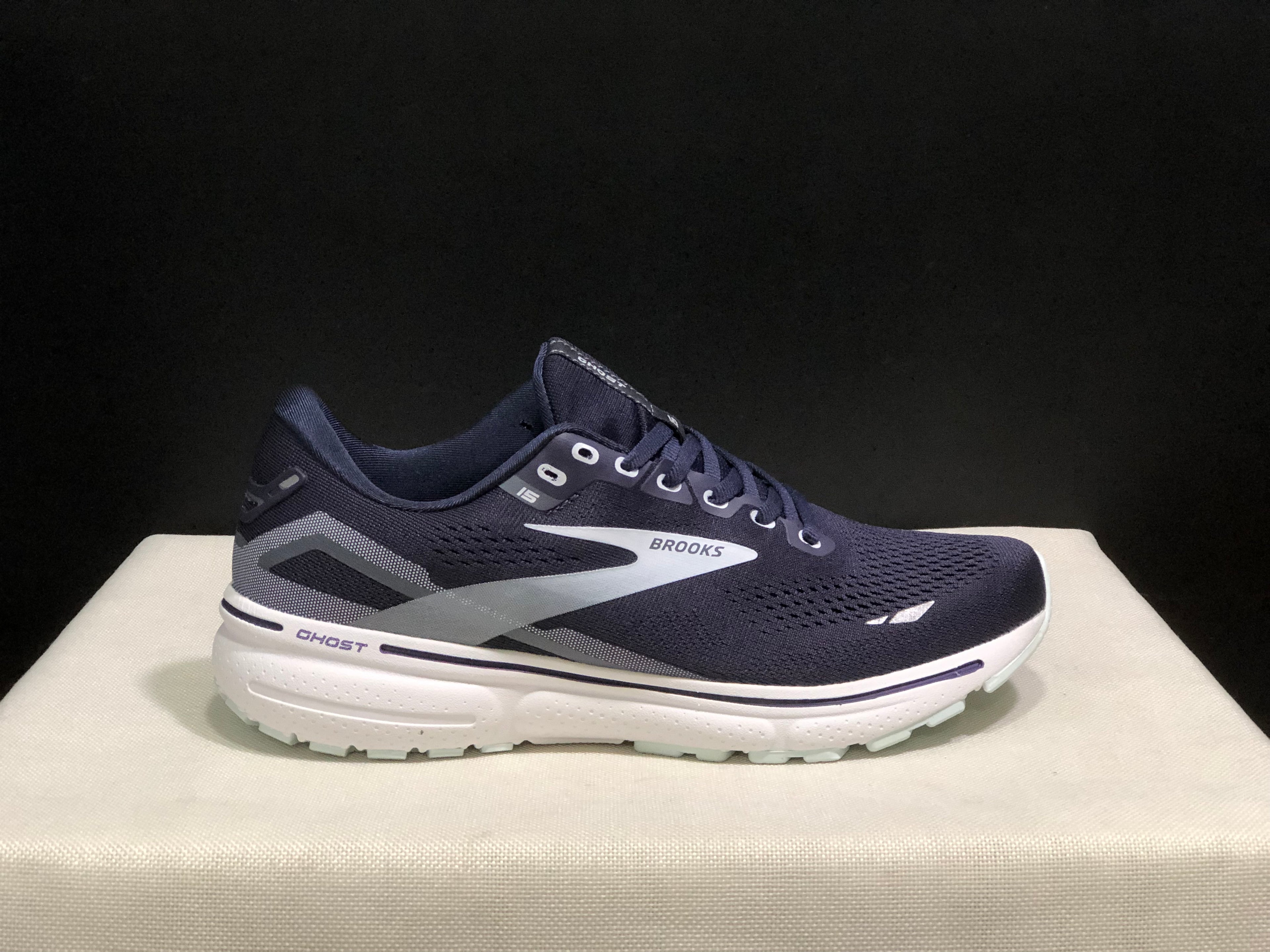 Brooks Ghost 15 Shock-absorbing Wear-resistant Low-top Running Shoes Dark Blue/White