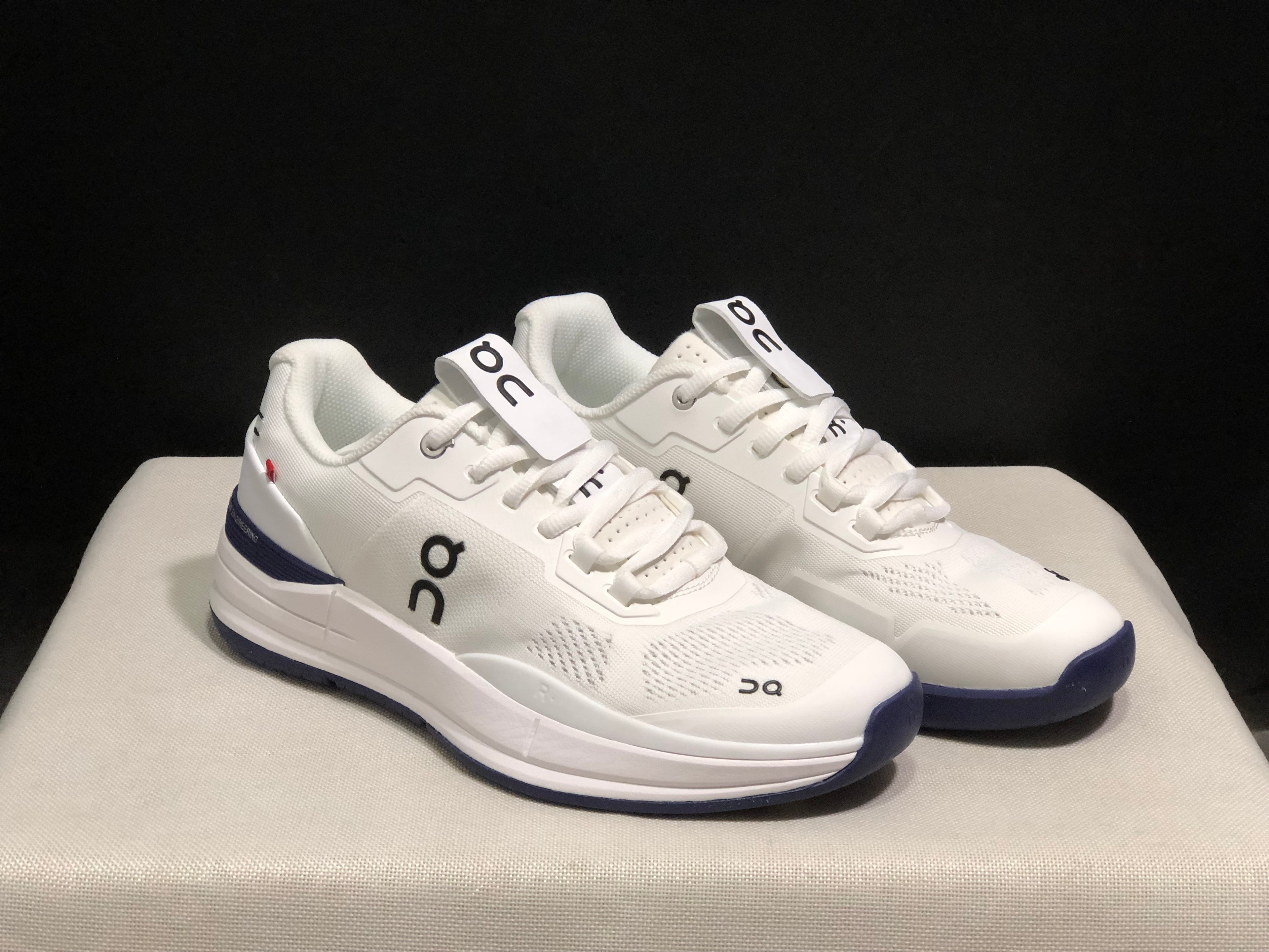 On Running The Roger Rro Durable And Breathable Tennis Shoes White/Dark Purple