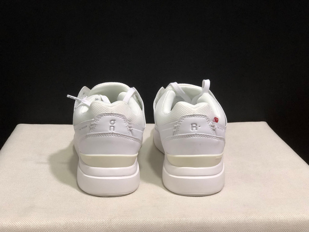 On Running The Roger Spin Board Shoes All White