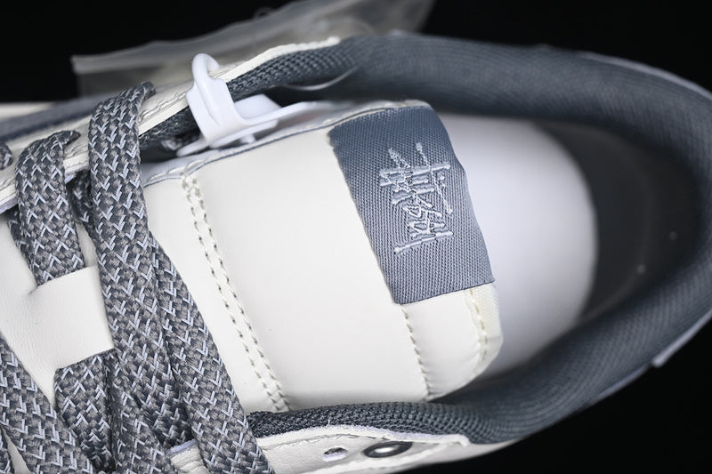 Travis Scott Fragment Design Nike Air Jordan 1 Low OG SP Medium Grey White Fashion Sneakers