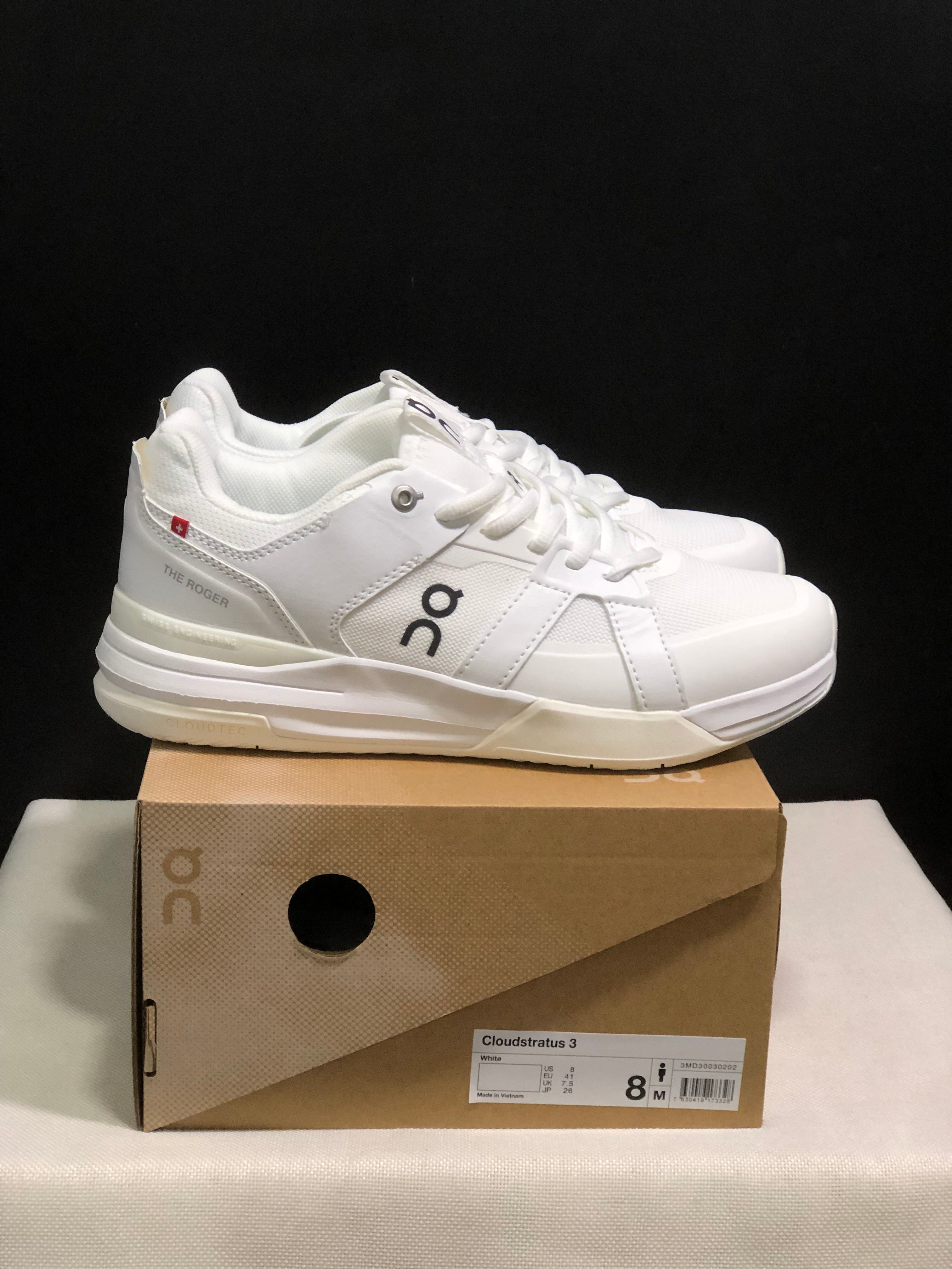 On Running The Roger Clubhouse Pro Anti-Slip Sports Shoes All White