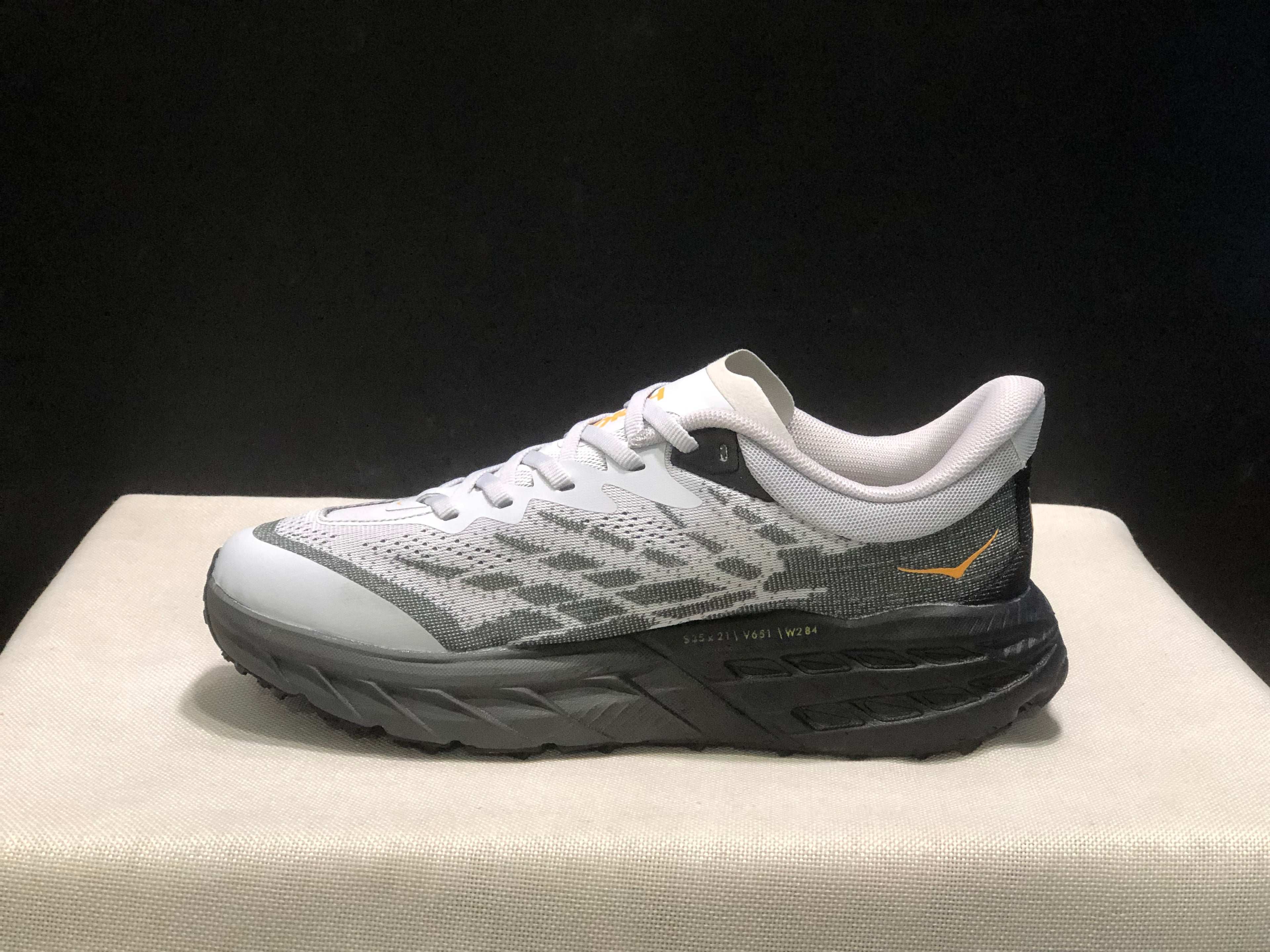 Hoka One One Speedgoat 5 Men's Trail Running Shoes Sneakers White/Black