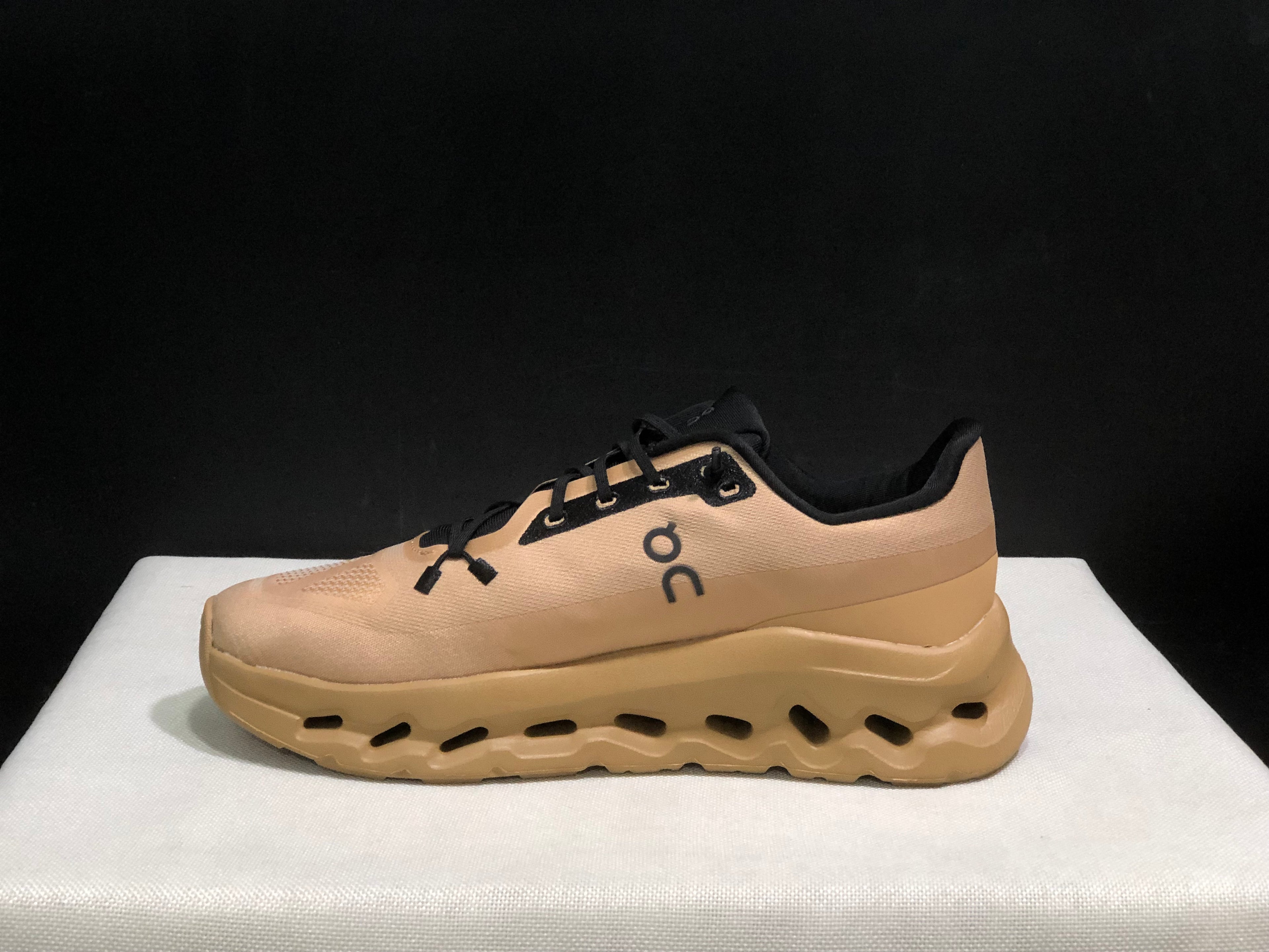 On Running Cloudtilt Durable Casual Life Shoes Earthy Yellow