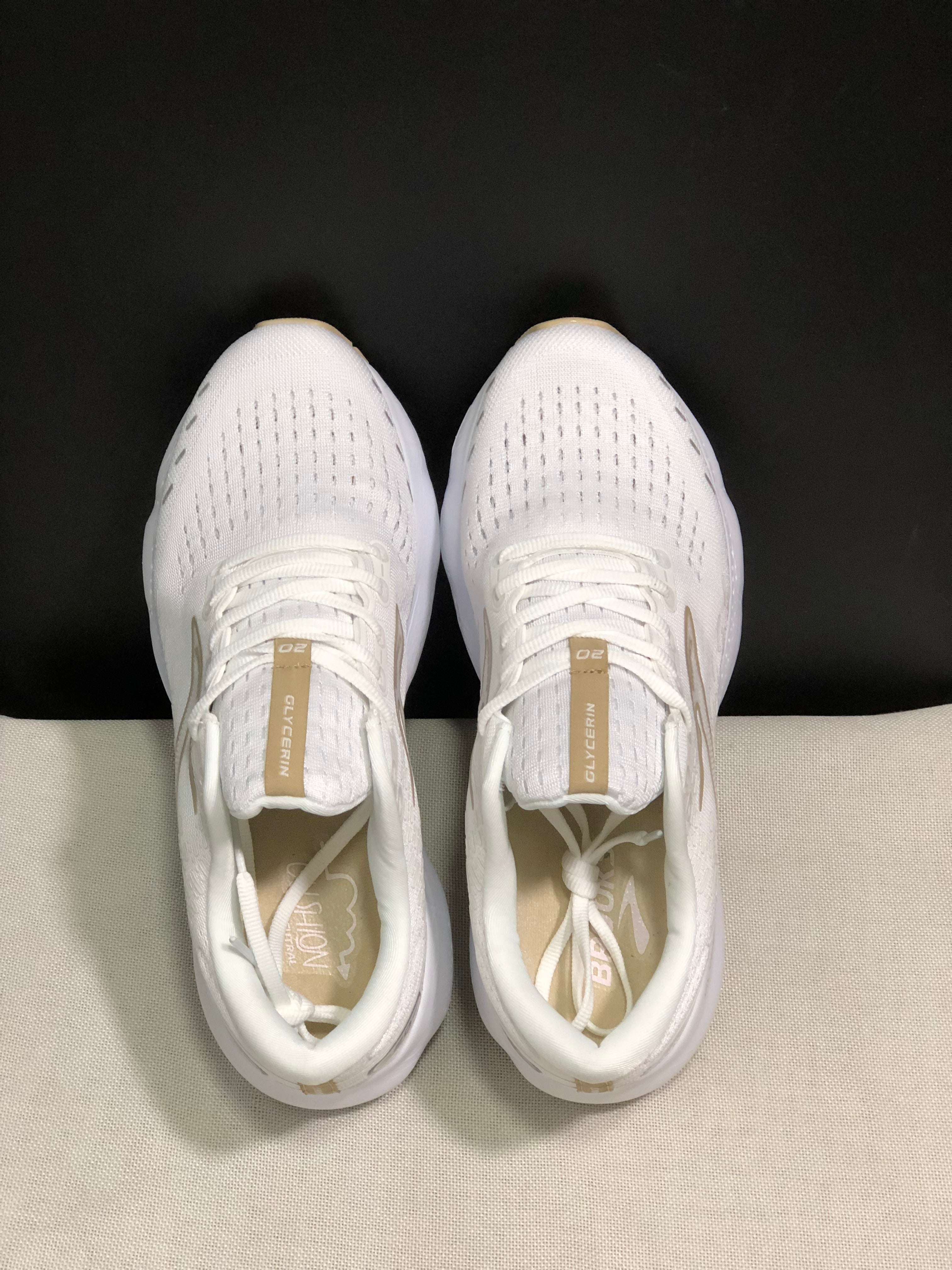 Brooks Glycerin GTS 20 Shock-absorbing Wear-resistant Running Shoes White