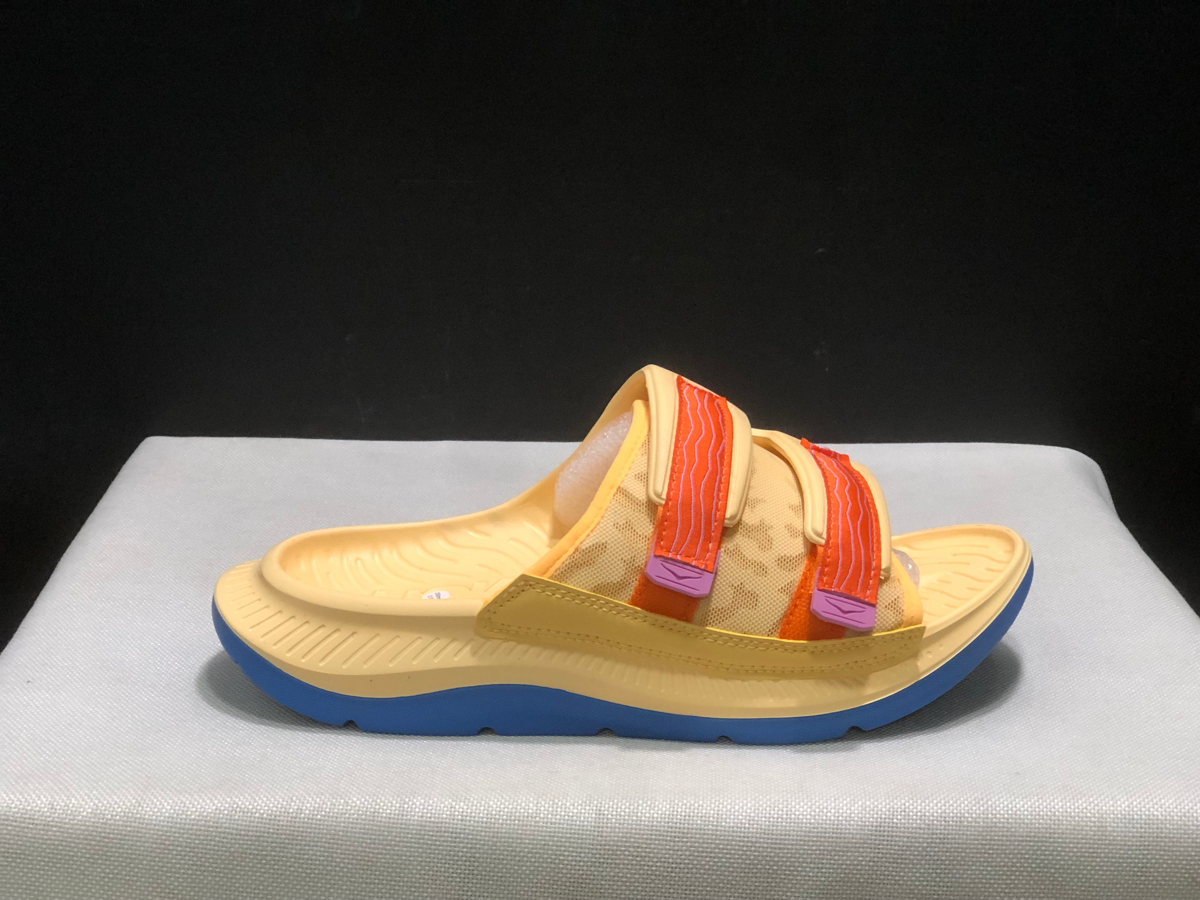 Wtaps x Hoka One One Ora Luxe Comfortable Sandals Light Yellow