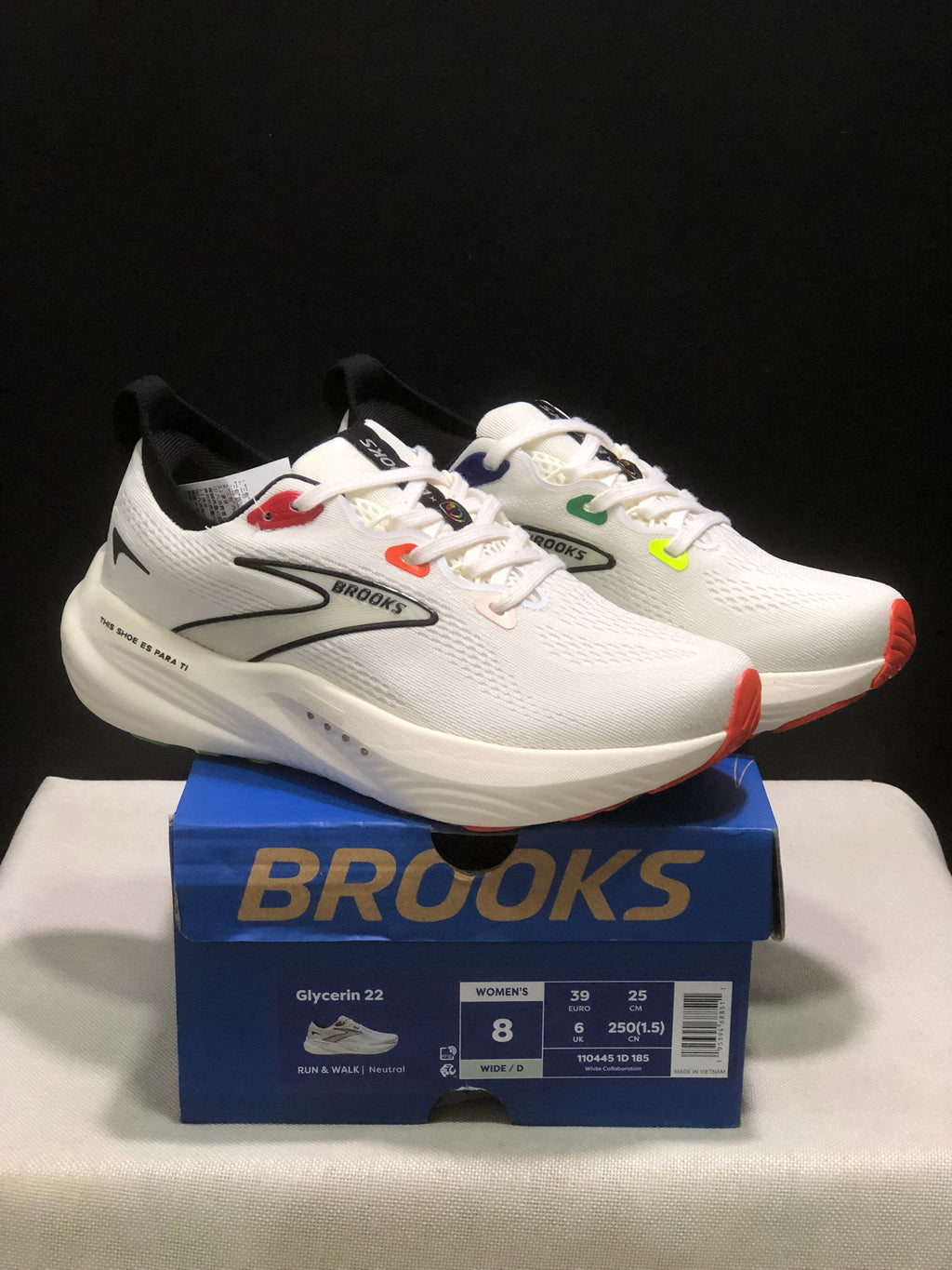 Brooks Glycerin 22 Comfortable Running Shoes White Collaboration