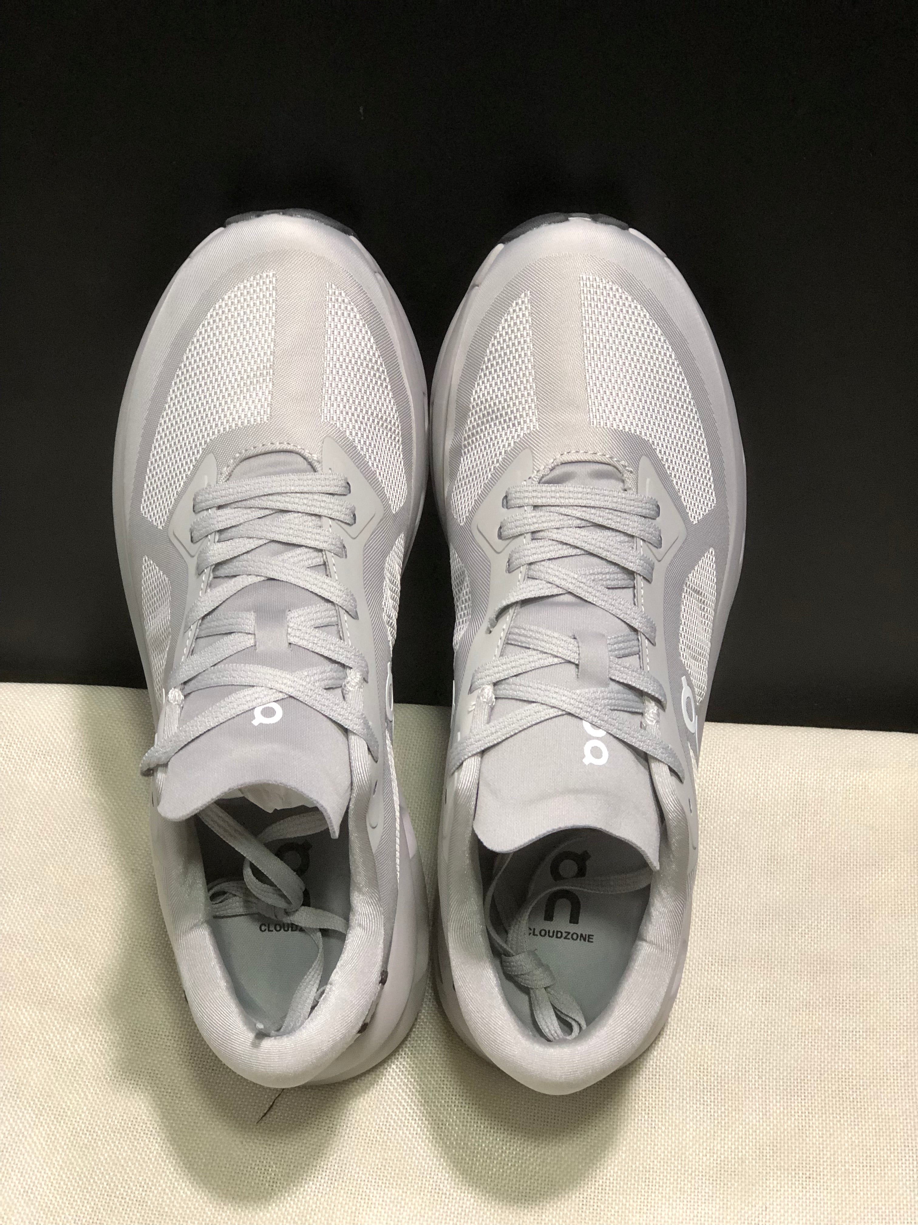 On Running Cloudzone Casual Running Shoes Grey