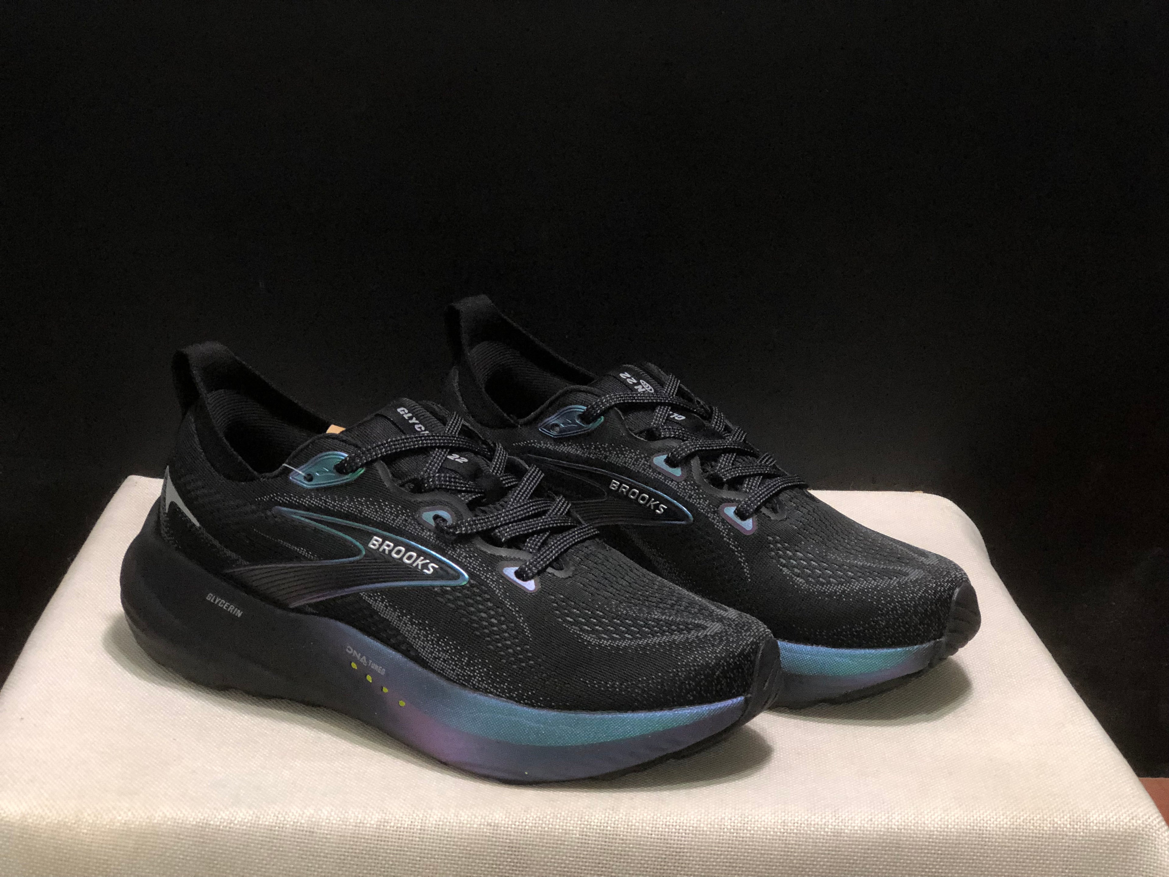 Brooks Glycerin 22 Comfortable Running Shoes Black/Laser