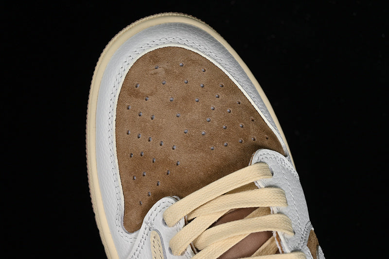 Travis Scott Nike Air Jordan 1 Low OG Brown White Sneakers